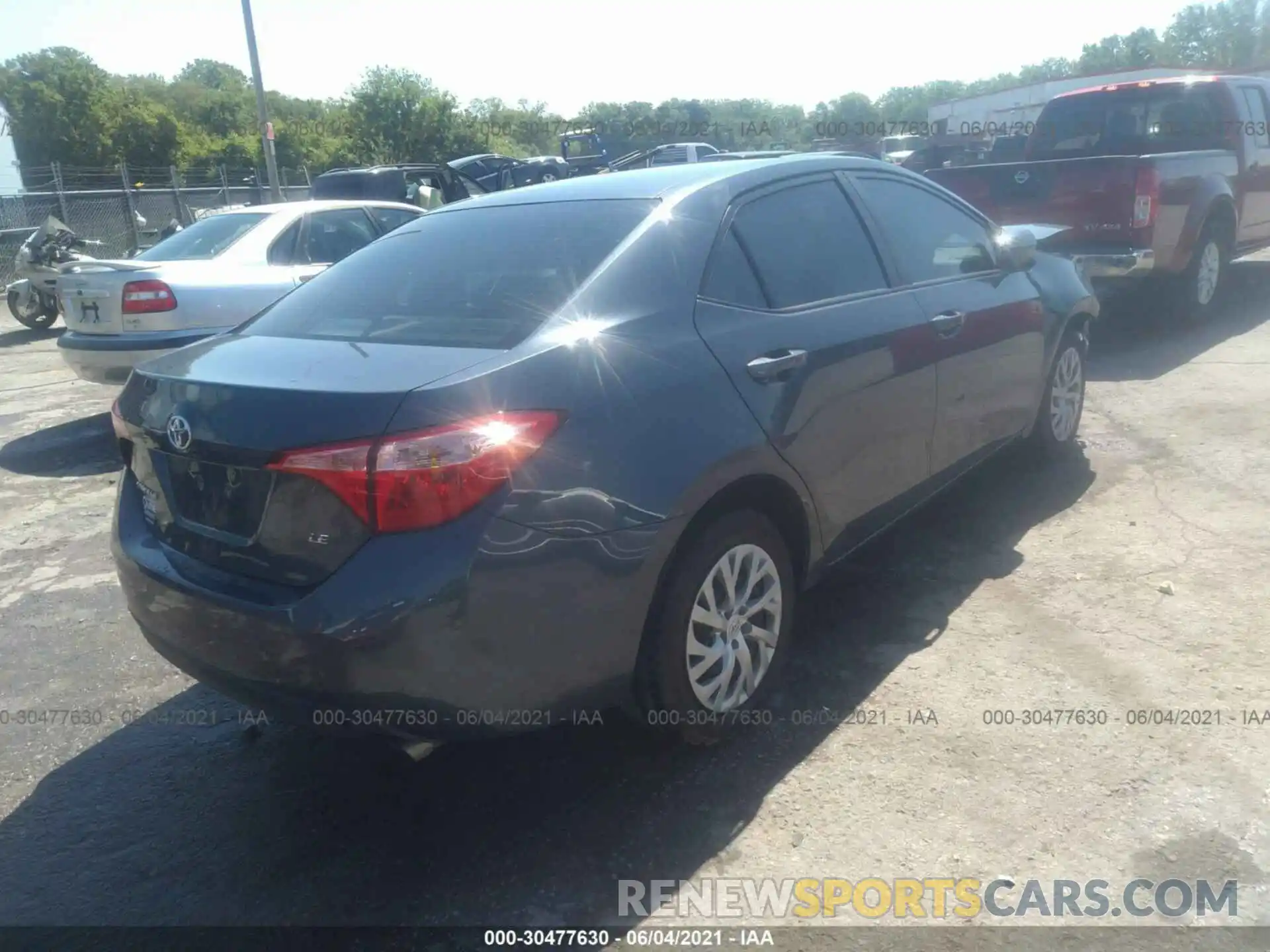 4 Photograph of a damaged car 2T1BURHE0KC169235 TOYOTA COROLLA 2019