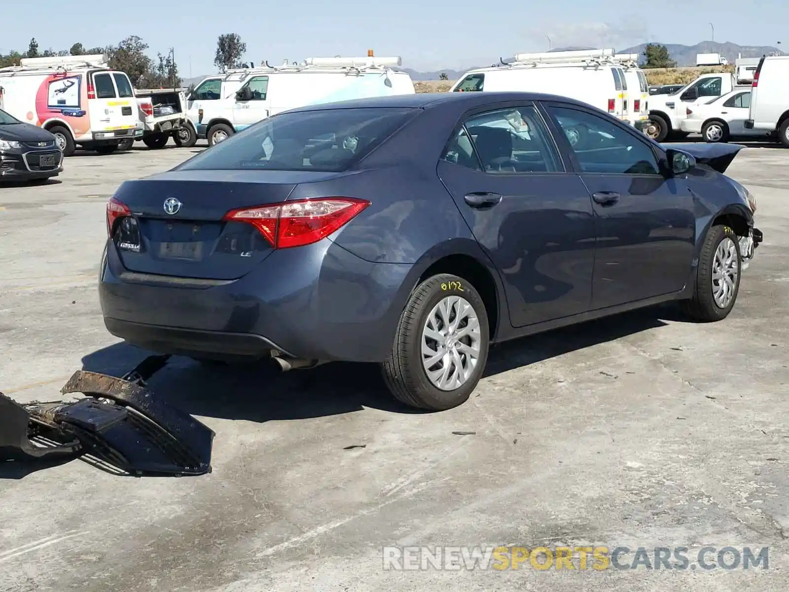 4 Photograph of a damaged car 2T1BURHE0KC170126 TOYOTA COROLLA 2019