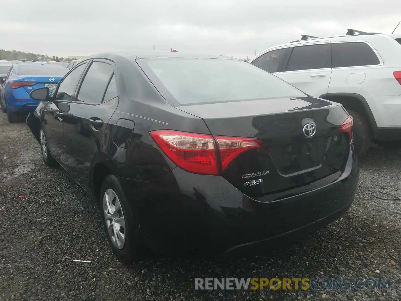 3 Photograph of a damaged car 2T1BURHE0KC172586 TOYOTA COROLLA 2019