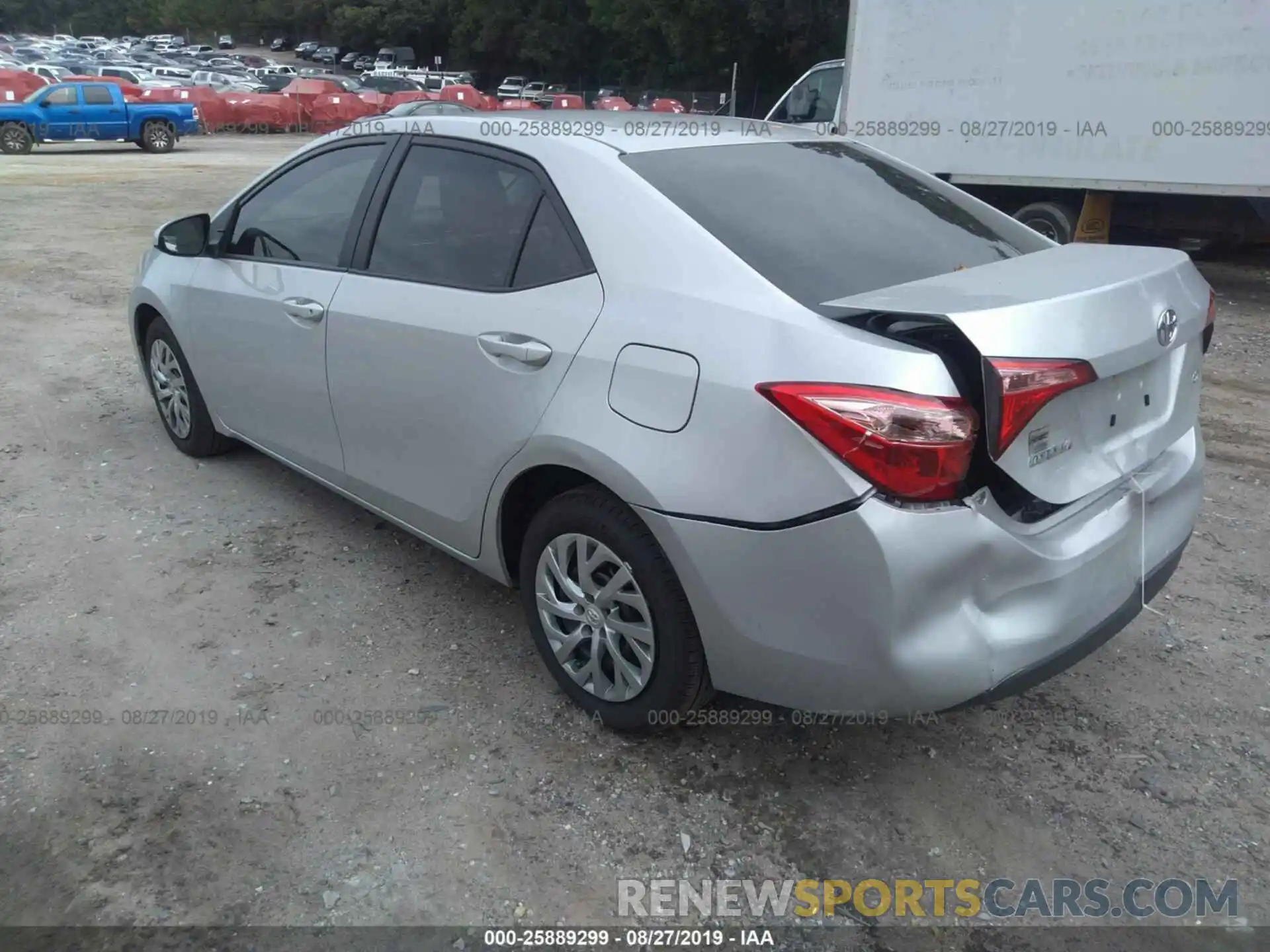 3 Photograph of a damaged car 2T1BURHE0KC173513 TOYOTA COROLLA 2019