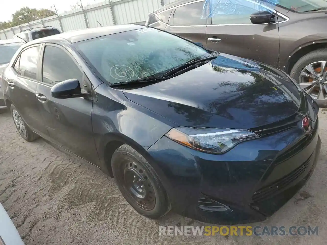 1 Photograph of a damaged car 2T1BURHE0KC174256 TOYOTA COROLLA 2019