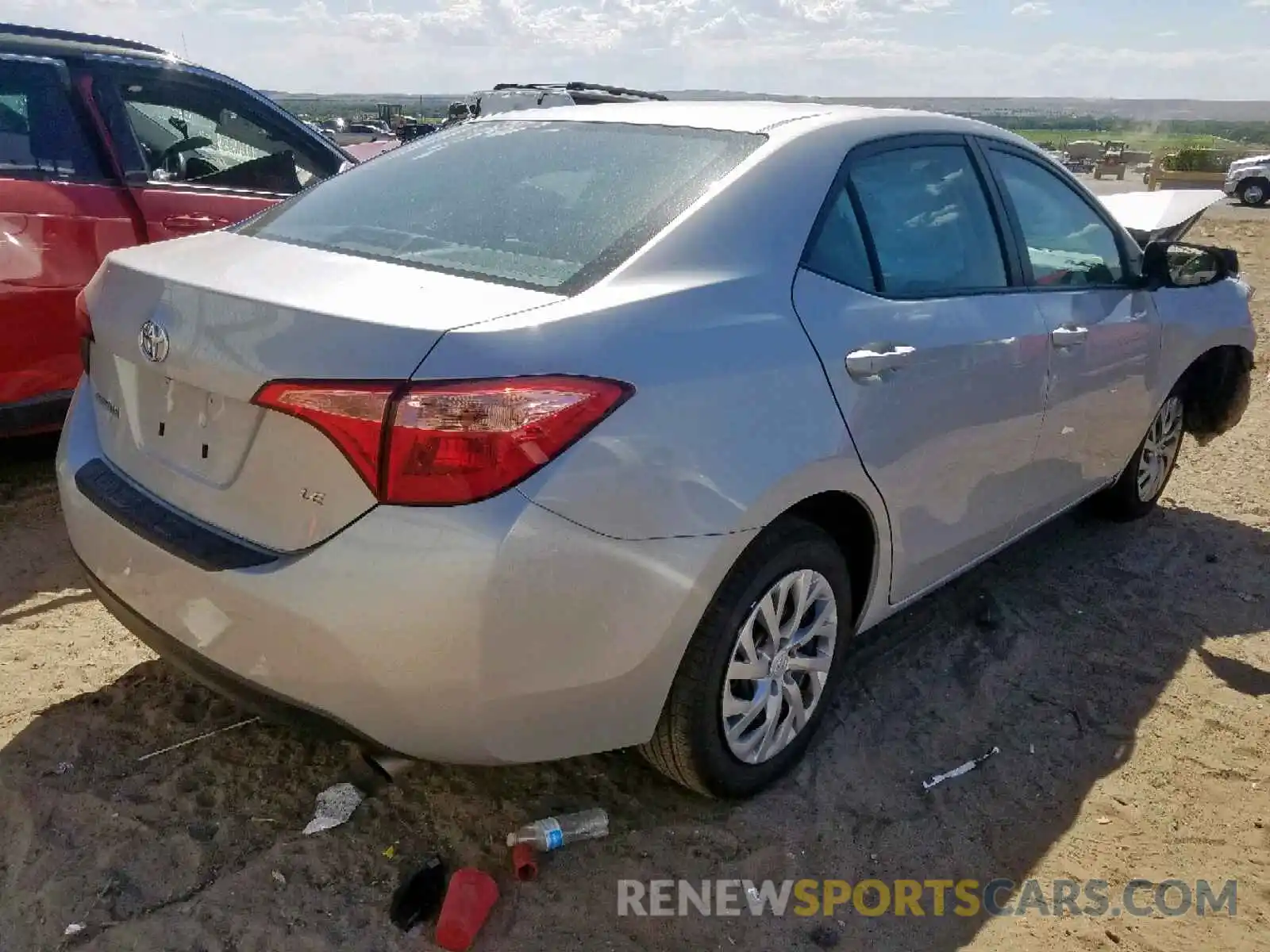 4 Photograph of a damaged car 2T1BURHE0KC174483 TOYOTA COROLLA 2019