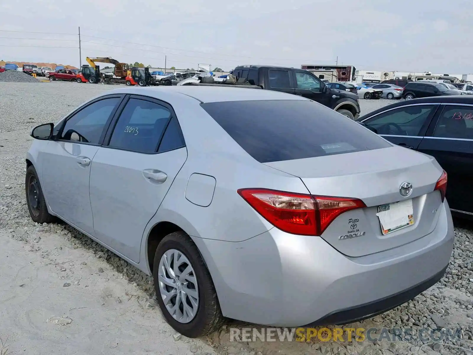 3 Photograph of a damaged car 2T1BURHE0KC174788 TOYOTA COROLLA 2019