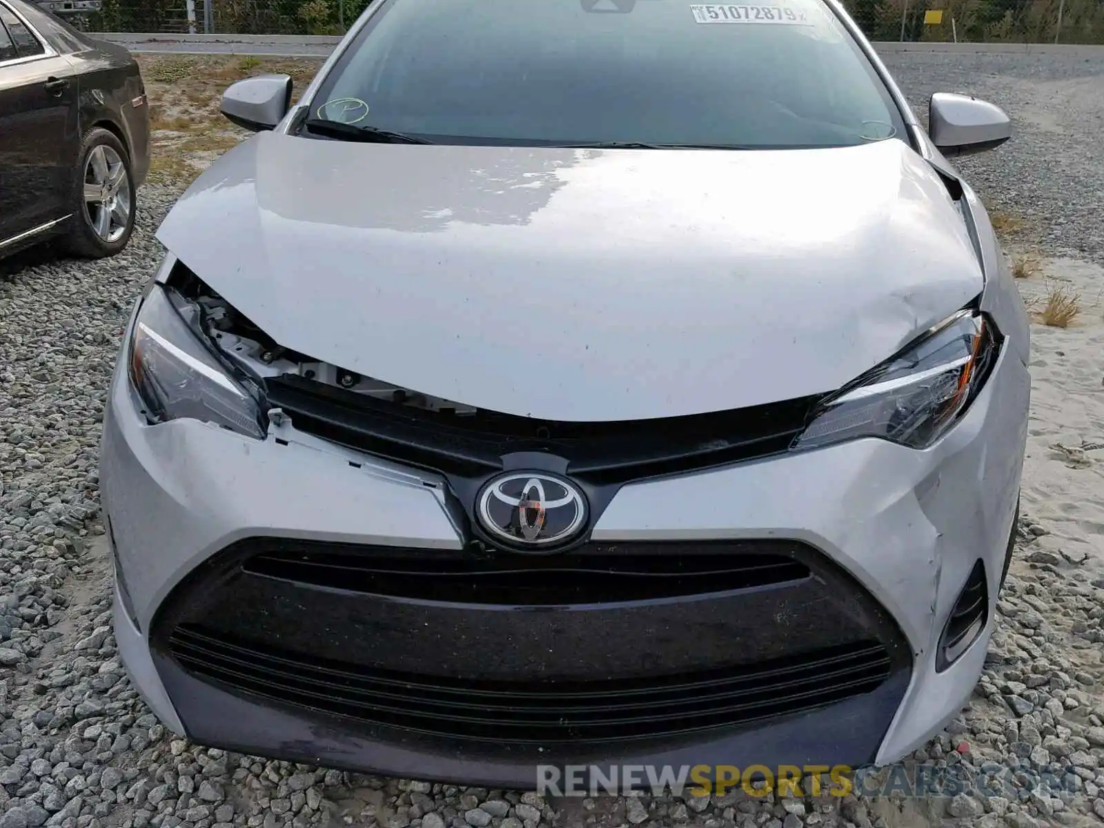 9 Photograph of a damaged car 2T1BURHE0KC174788 TOYOTA COROLLA 2019