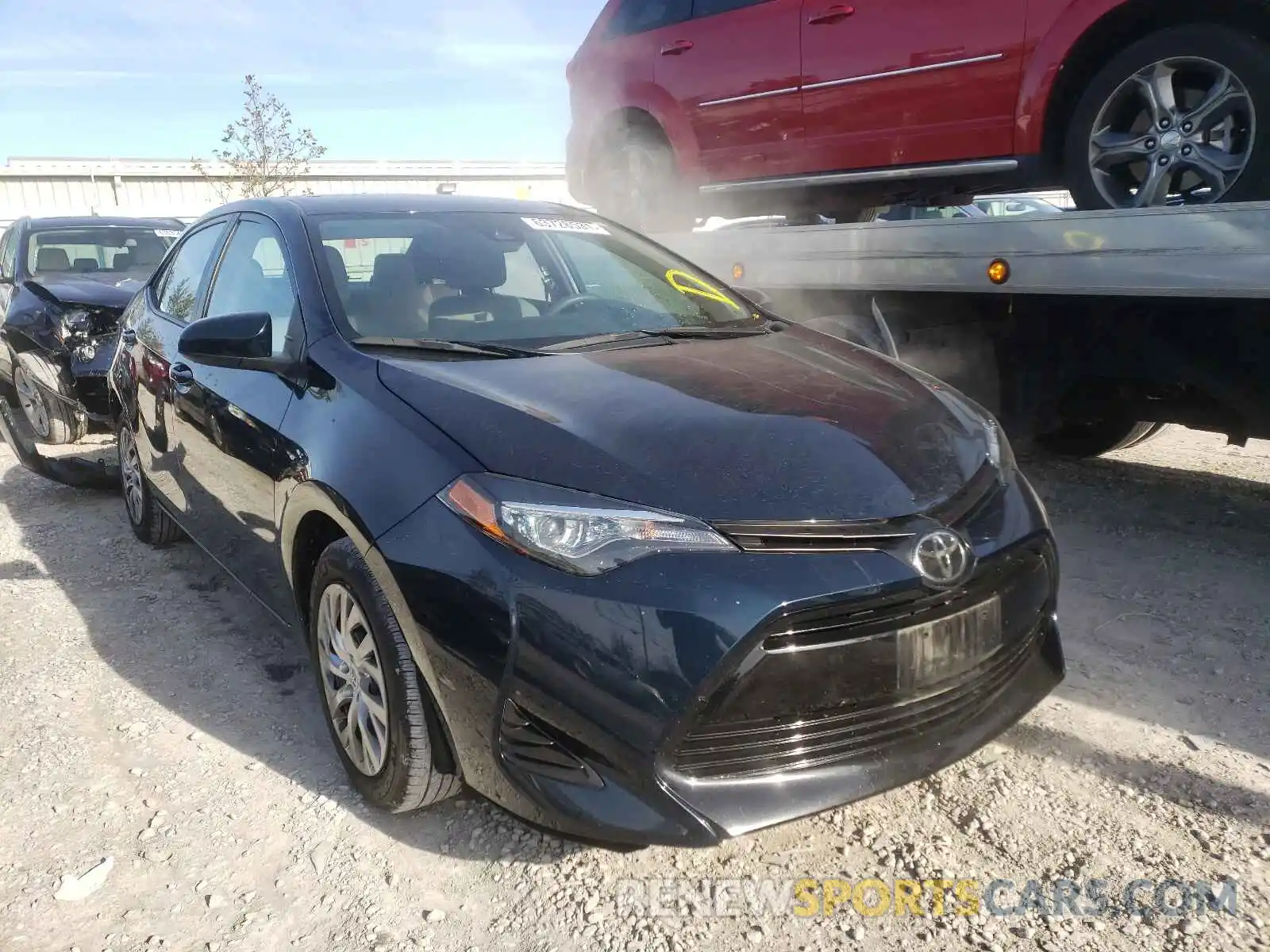 1 Photograph of a damaged car 2T1BURHE0KC175004 TOYOTA COROLLA 2019