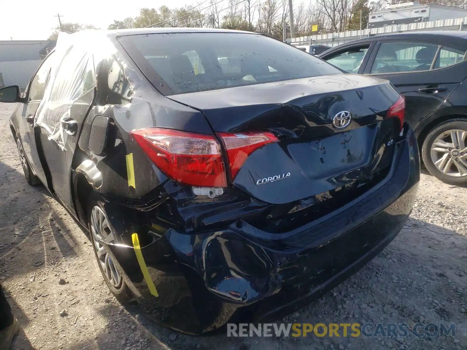 9 Photograph of a damaged car 2T1BURHE0KC175004 TOYOTA COROLLA 2019