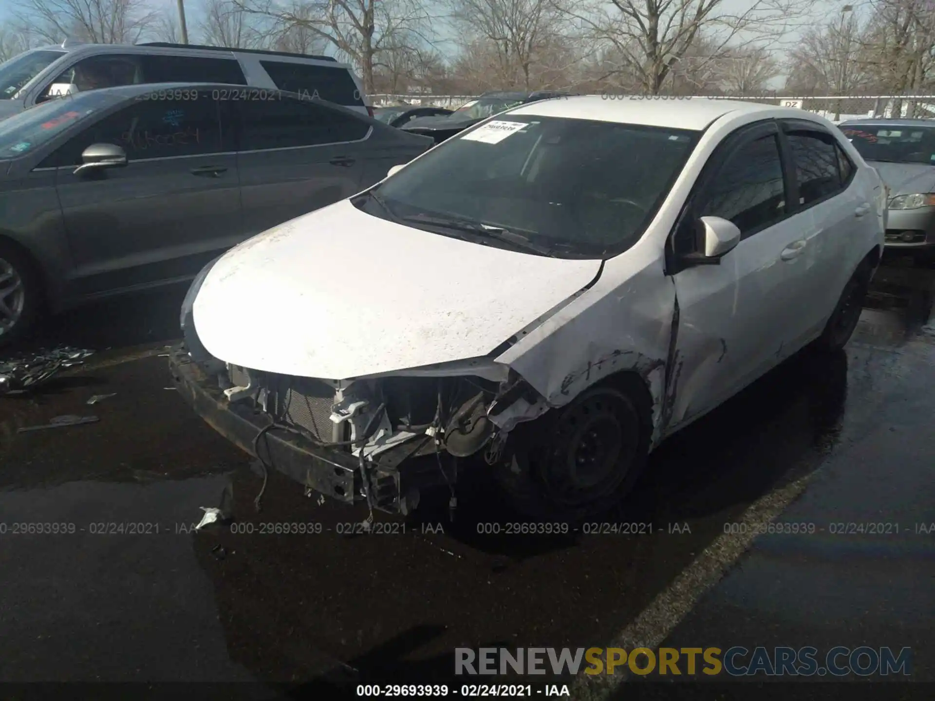 2 Photograph of a damaged car 2T1BURHE0KC175231 TOYOTA COROLLA 2019