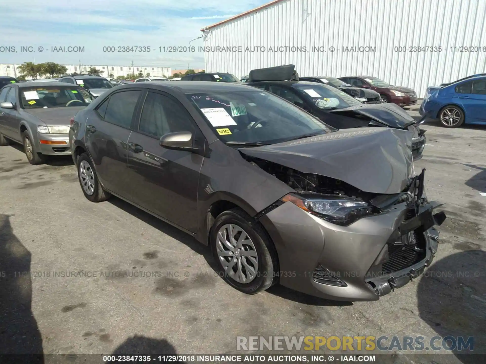 1 Photograph of a damaged car 2T1BURHE0KC175682 TOYOTA COROLLA 2019