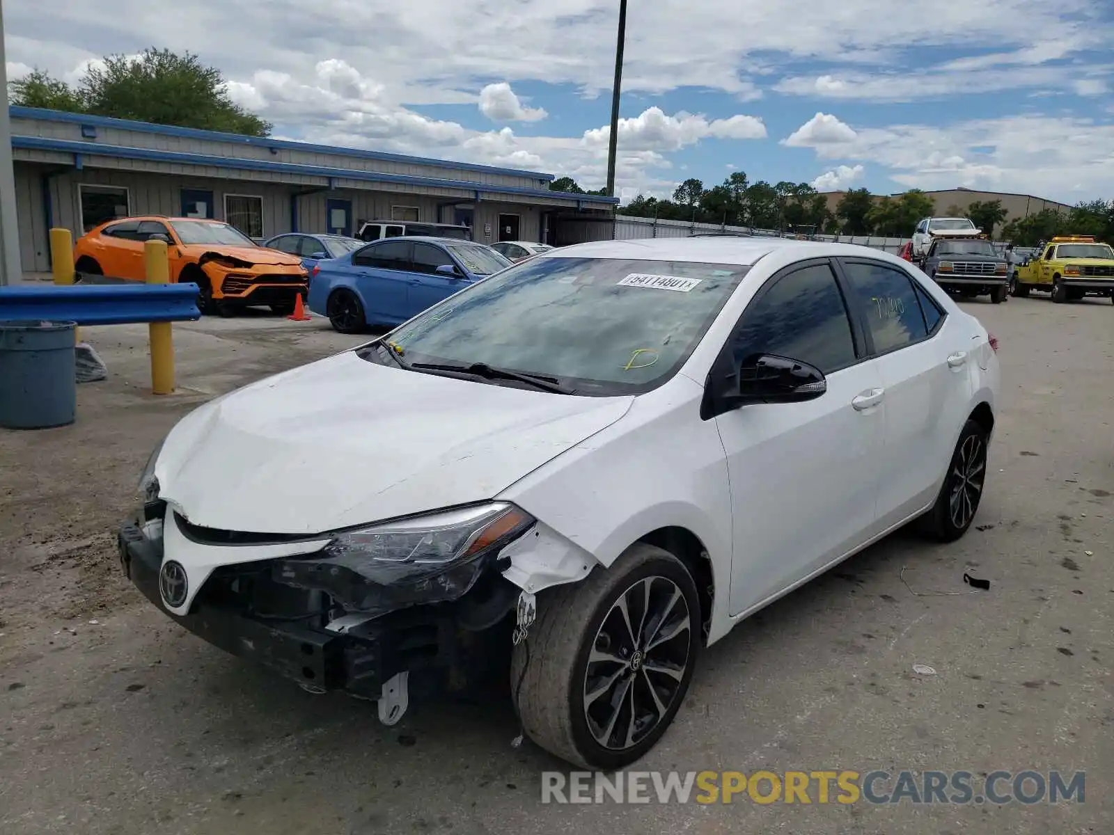 2 Photograph of a damaged car 2T1BURHE0KC177075 TOYOTA COROLLA 2019