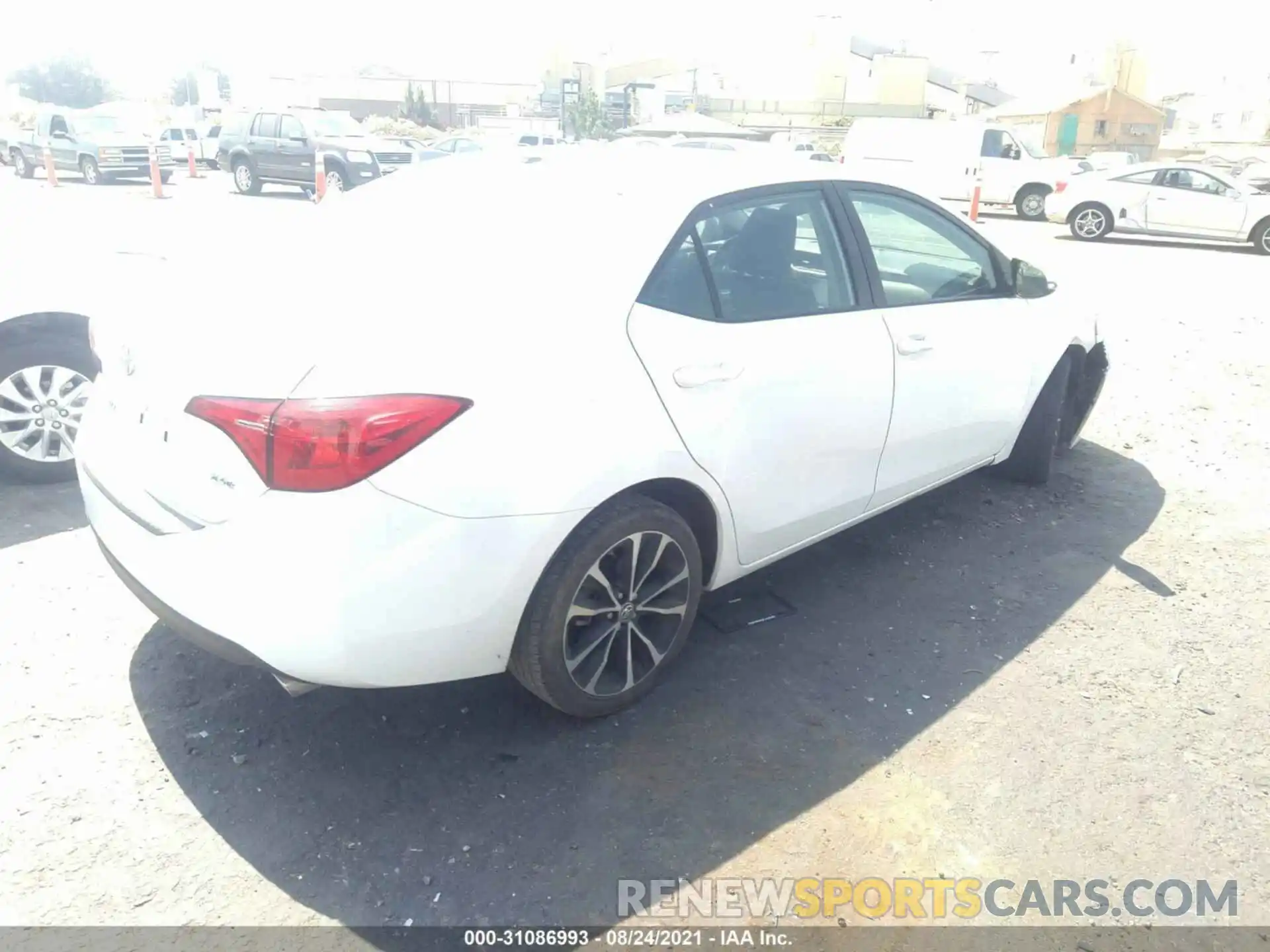 4 Photograph of a damaged car 2T1BURHE0KC177125 TOYOTA COROLLA 2019