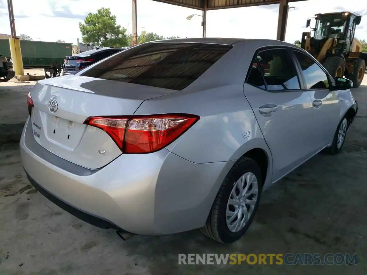 4 Photograph of a damaged car 2T1BURHE0KC177884 TOYOTA COROLLA 2019