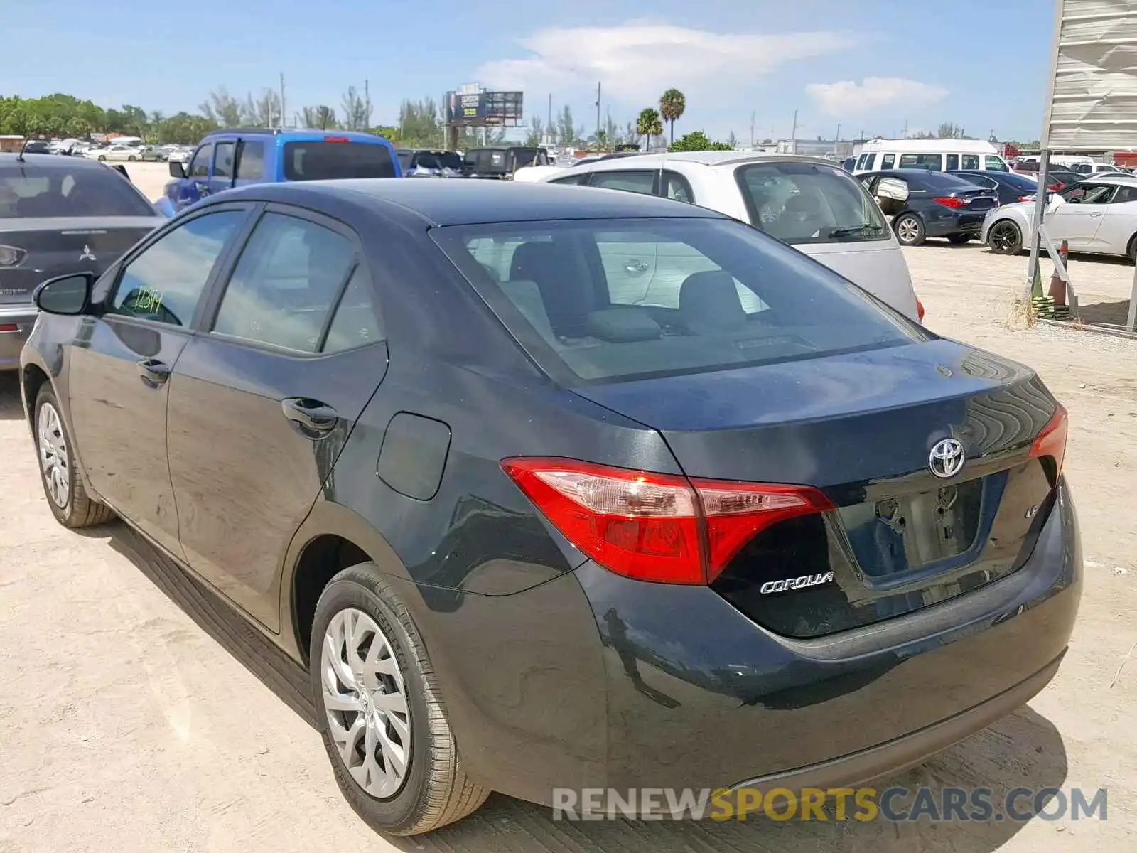 3 Photograph of a damaged car 2T1BURHE0KC177948 TOYOTA COROLLA 2019