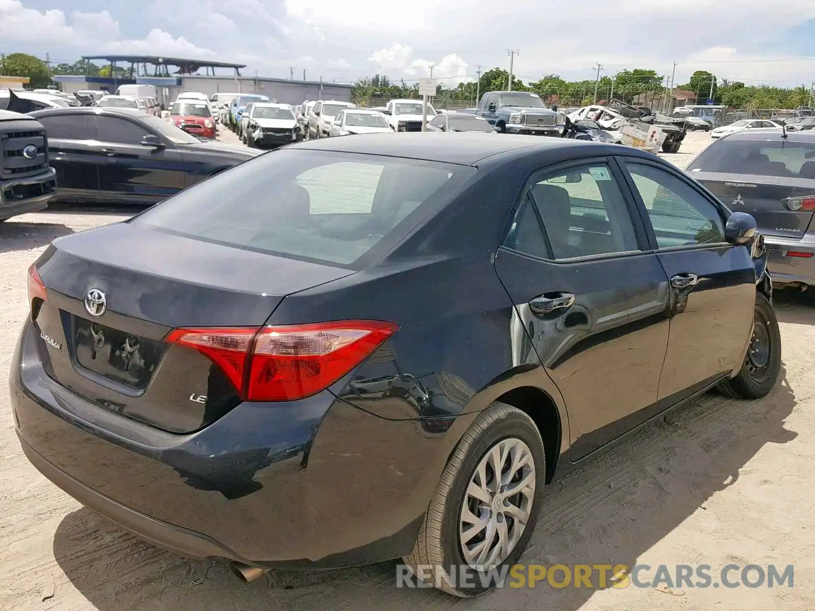 4 Photograph of a damaged car 2T1BURHE0KC177948 TOYOTA COROLLA 2019