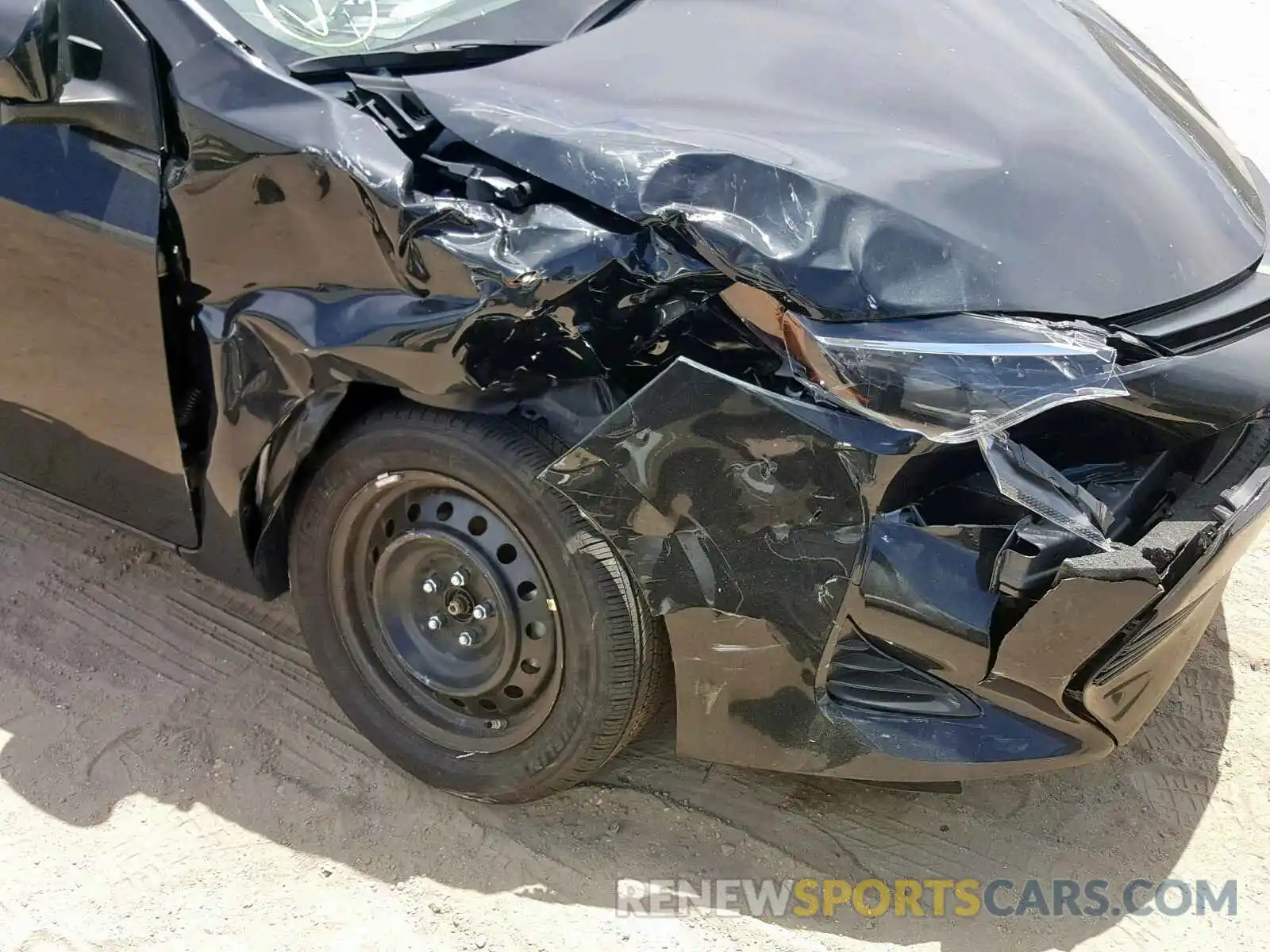 9 Фотография поврежденного автомобиля 2T1BURHE0KC177948 TOYOTA COROLLA 2019