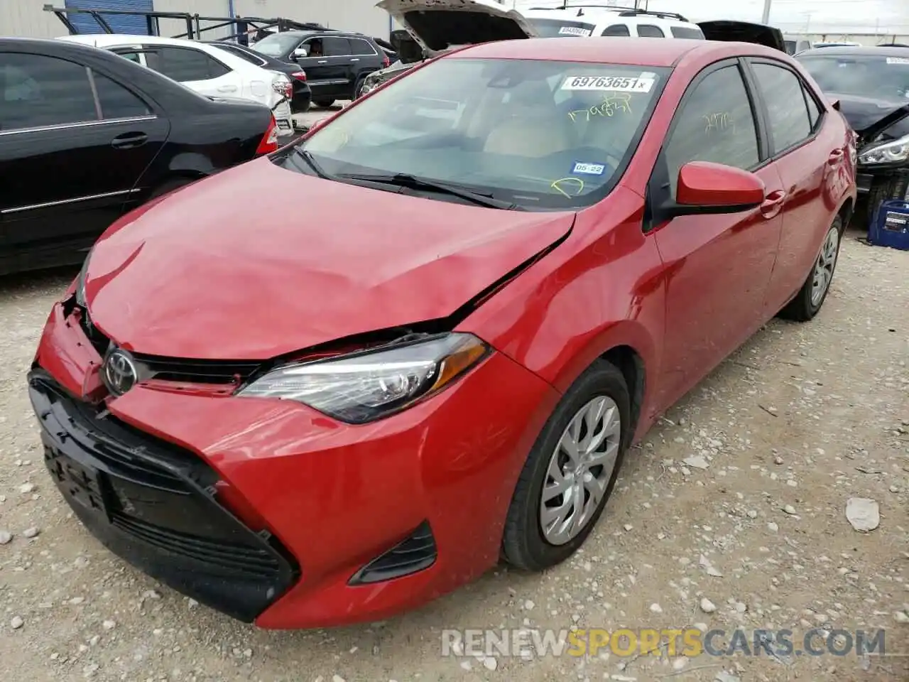 2 Photograph of a damaged car 2T1BURHE0KC179831 TOYOTA COROLLA 2019