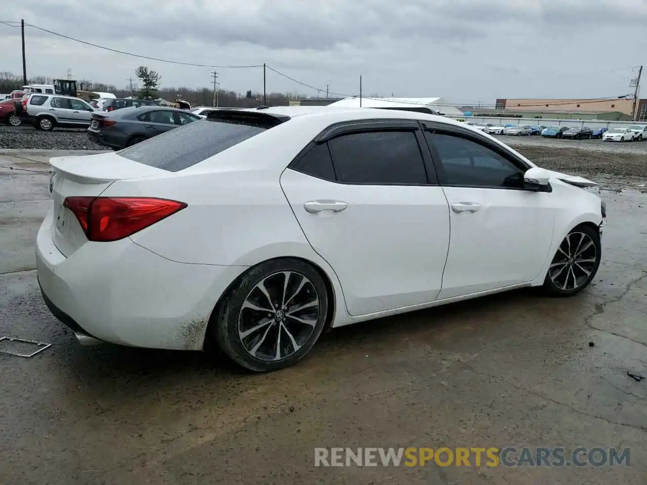 3 Photograph of a damaged car 2T1BURHE0KC179876 TOYOTA COROLLA 2019