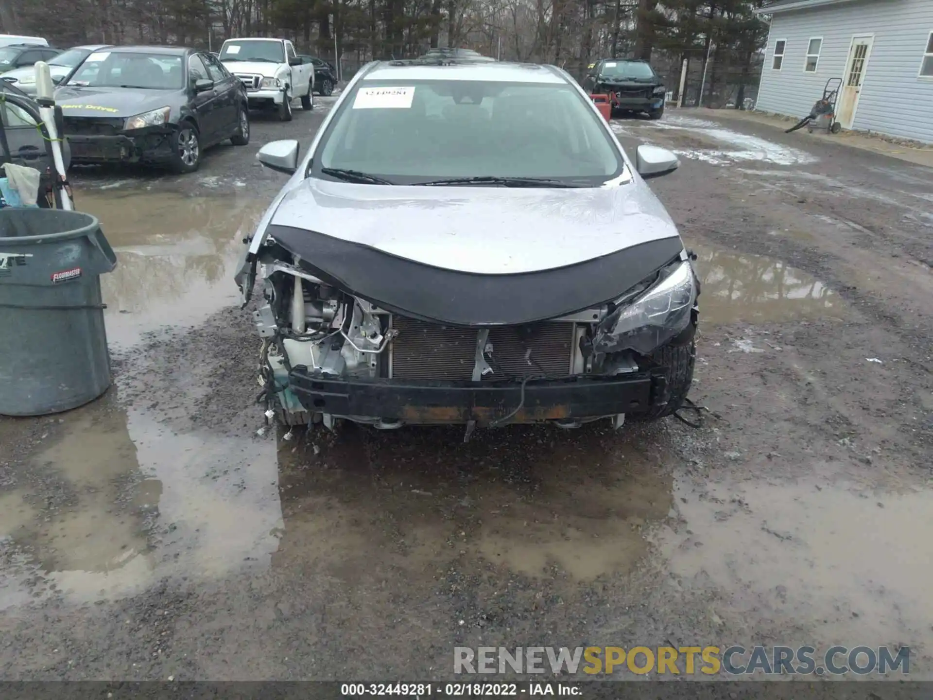 6 Photograph of a damaged car 2T1BURHE0KC180137 TOYOTA COROLLA 2019