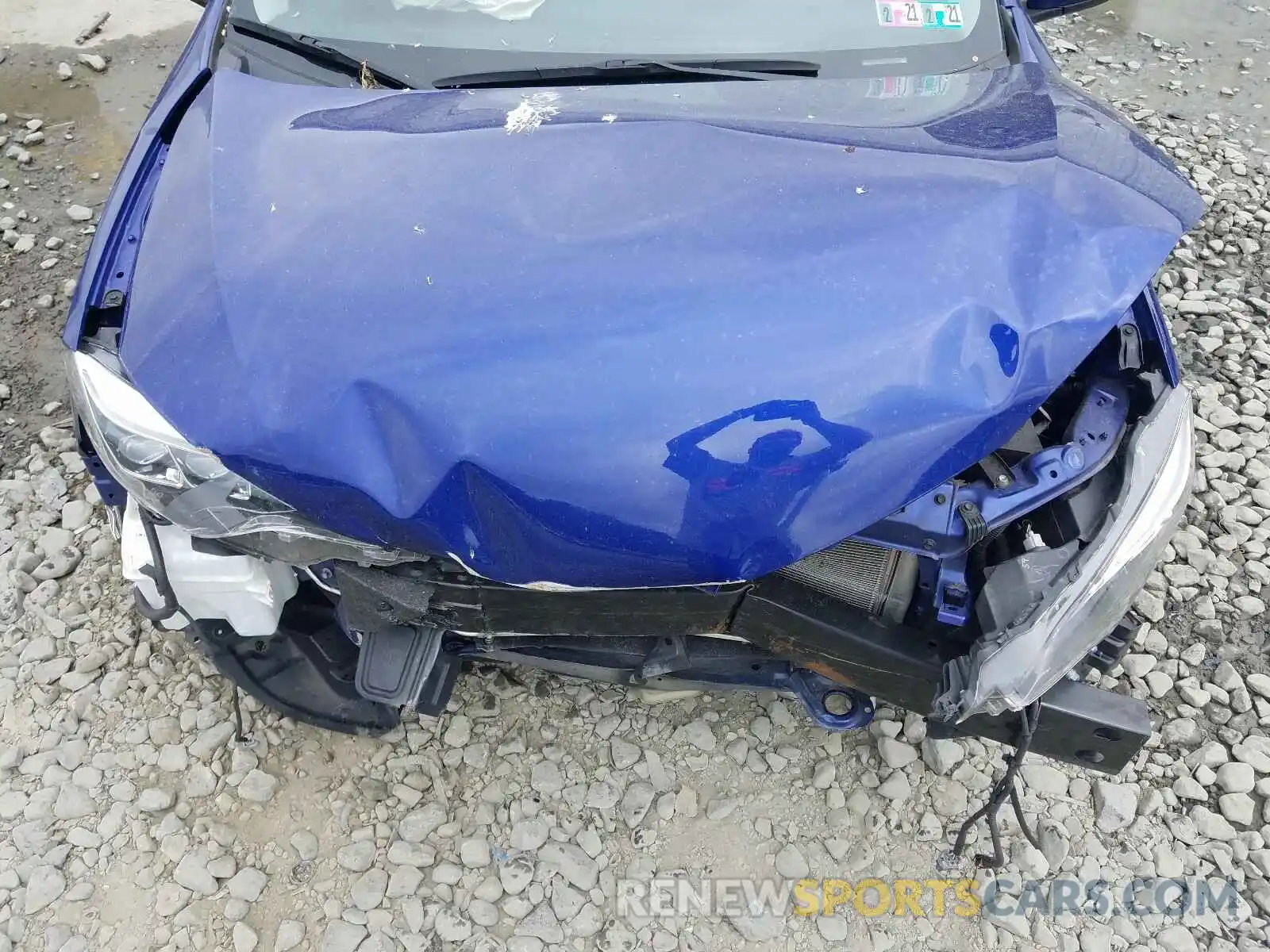 7 Photograph of a damaged car 2T1BURHE0KC180400 TOYOTA COROLLA 2019