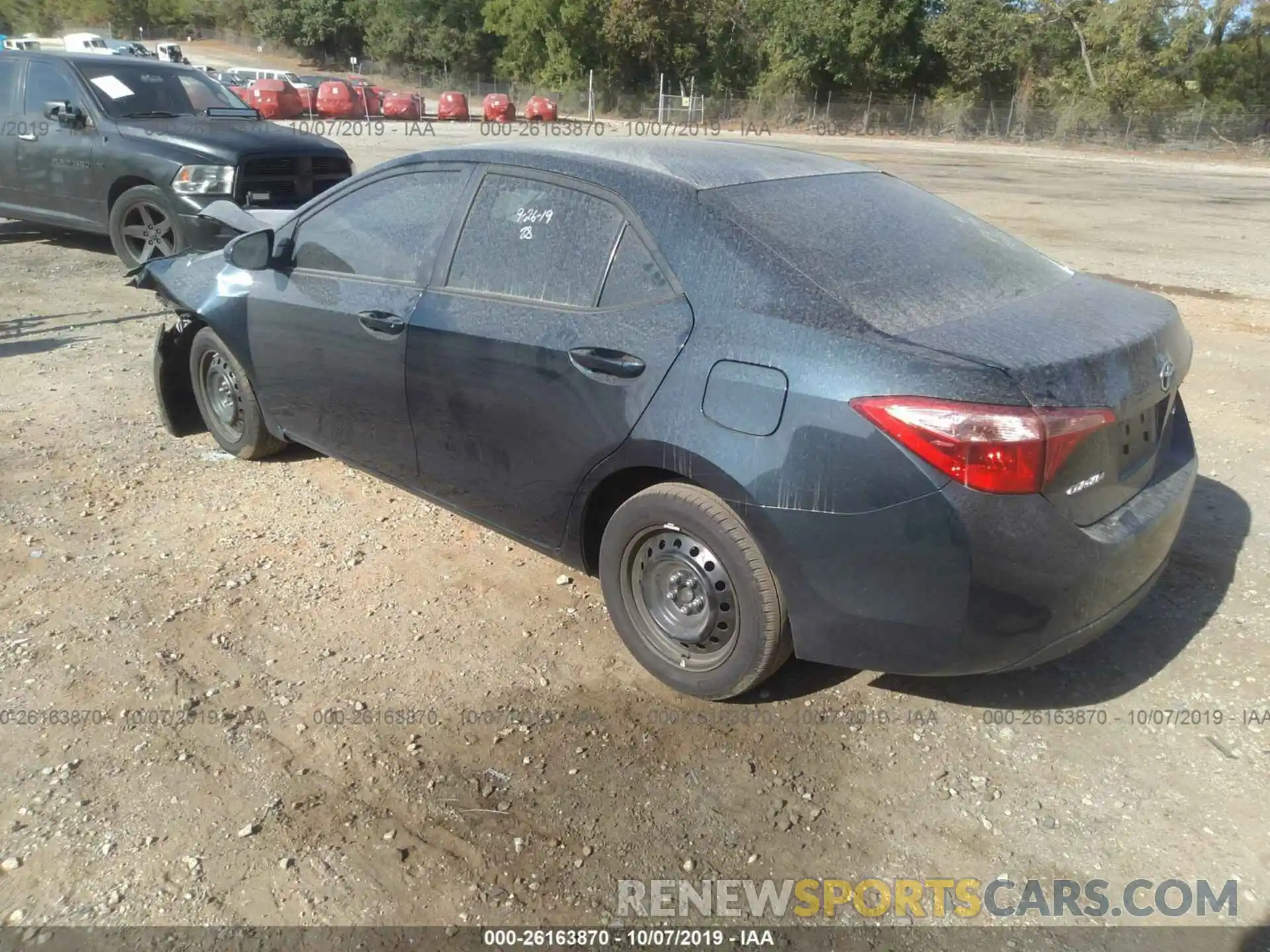 3 Photograph of a damaged car 2T1BURHE0KC180736 TOYOTA COROLLA 2019