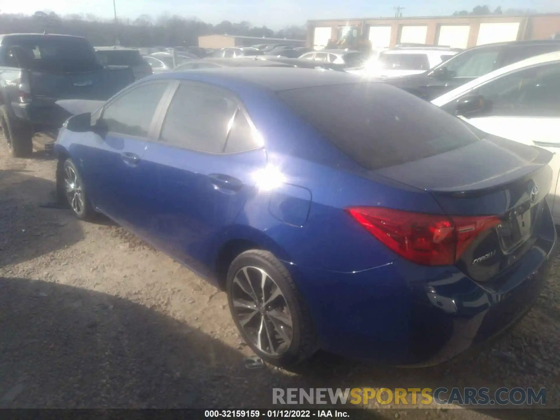 3 Photograph of a damaged car 2T1BURHE0KC181398 TOYOTA COROLLA 2019