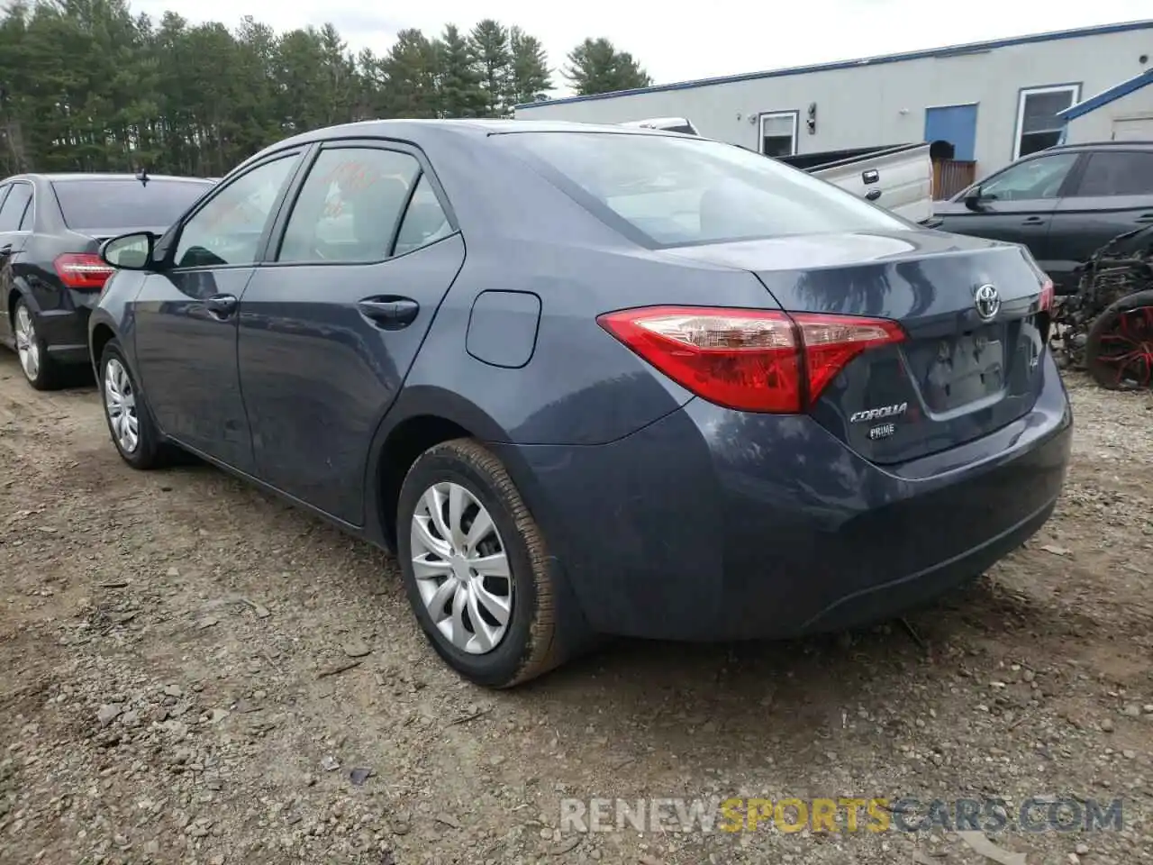 3 Photograph of a damaged car 2T1BURHE0KC184303 TOYOTA COROLLA 2019