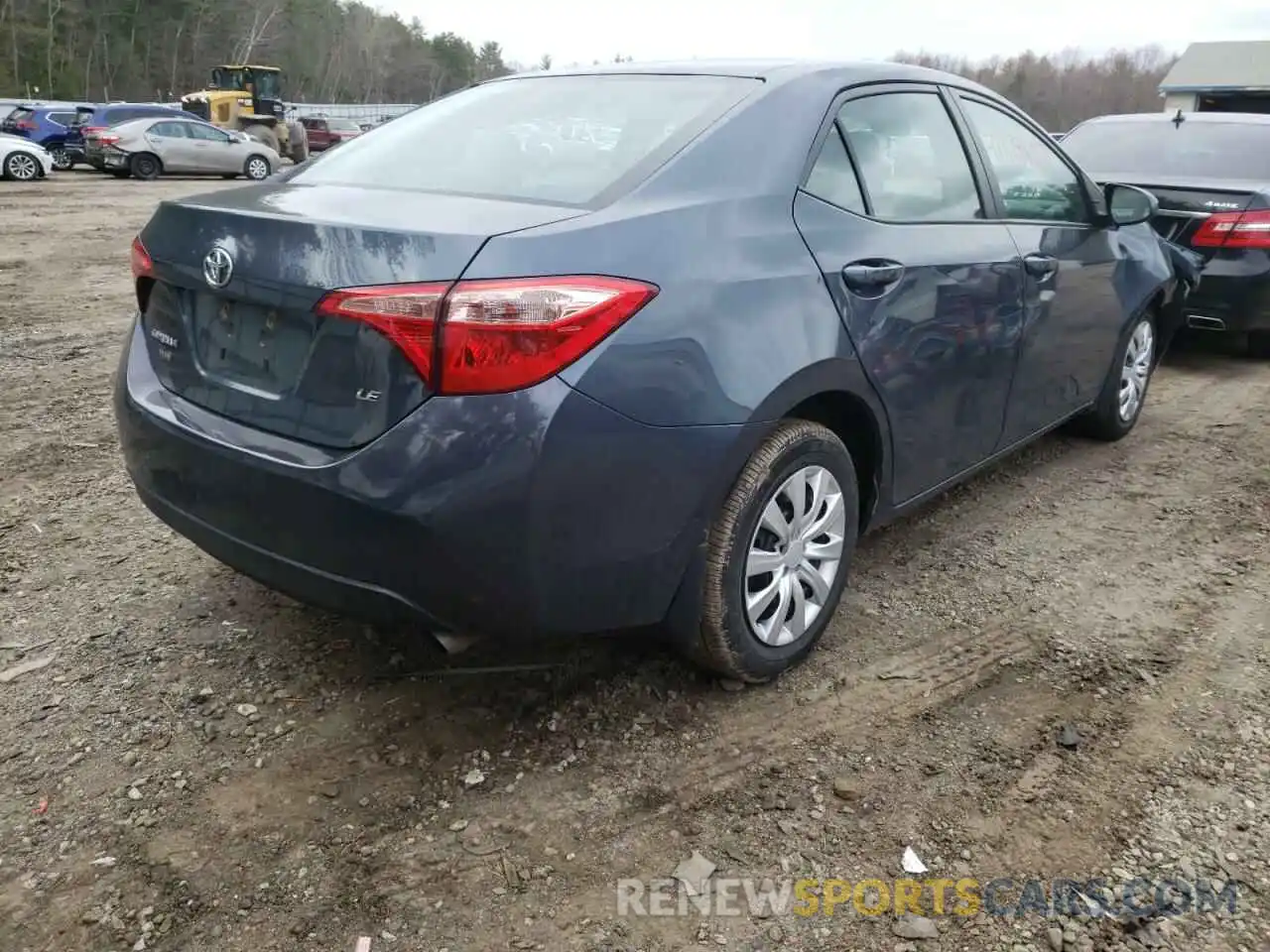 4 Photograph of a damaged car 2T1BURHE0KC184303 TOYOTA COROLLA 2019