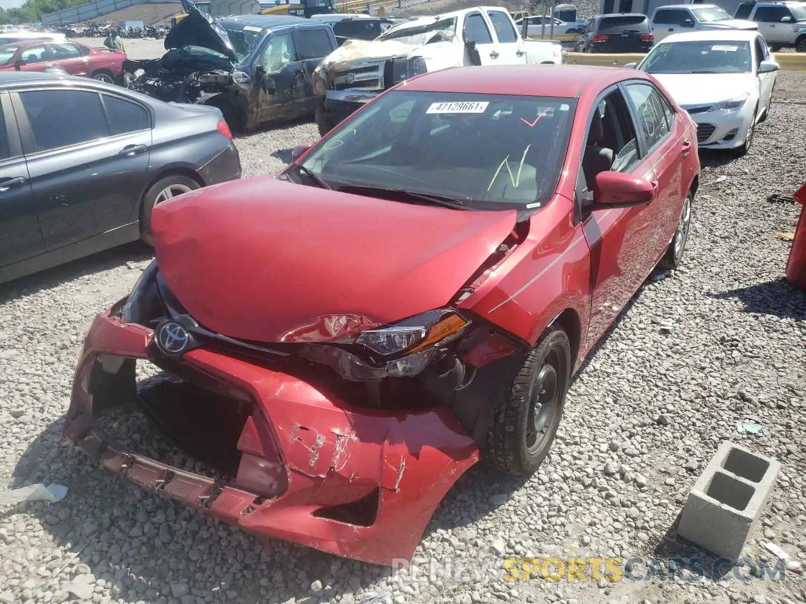 2 Photograph of a damaged car 2T1BURHE0KC185810 TOYOTA COROLLA 2019