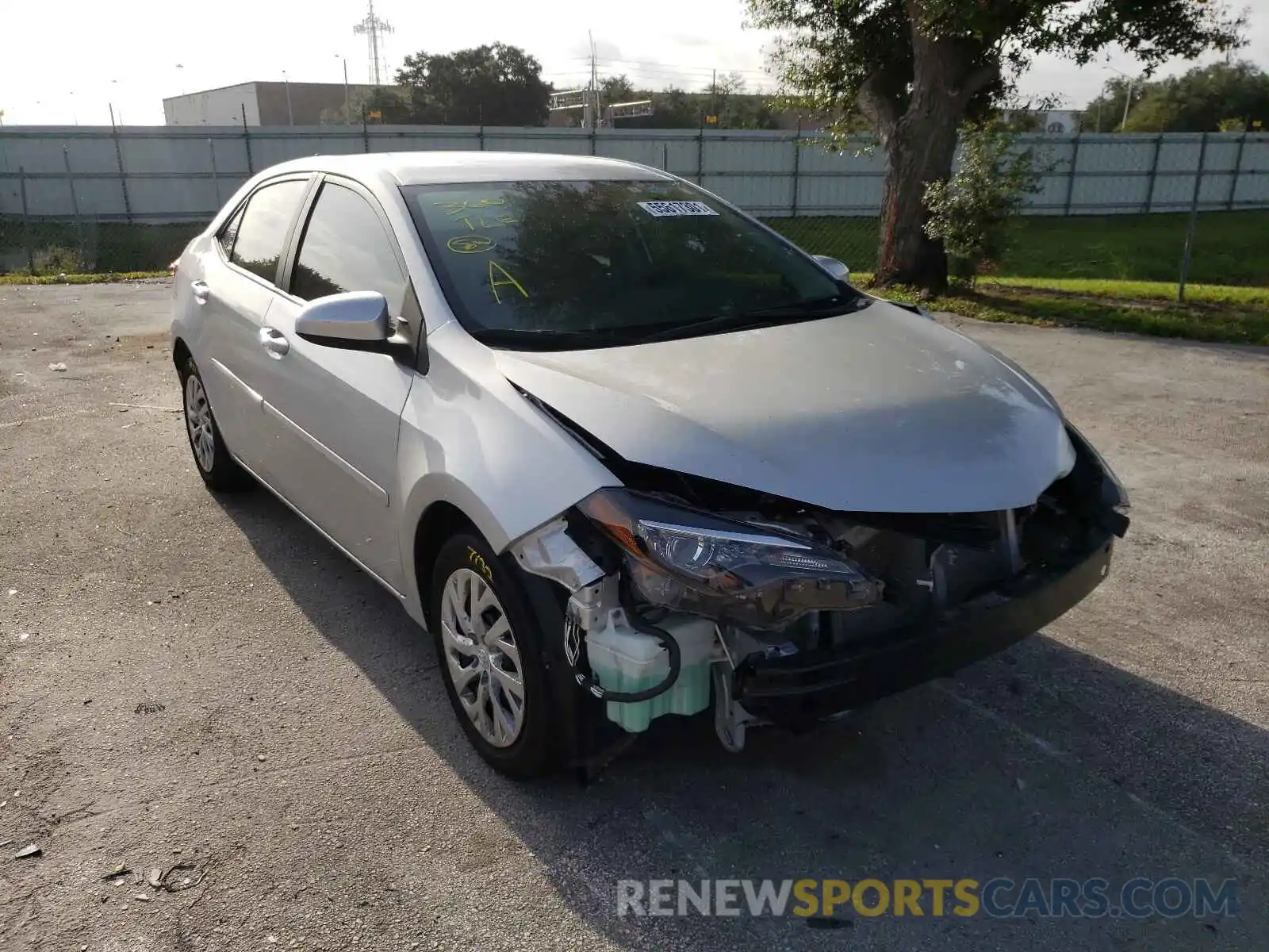 1 Photograph of a damaged car 2T1BURHE0KC186374 TOYOTA COROLLA 2019