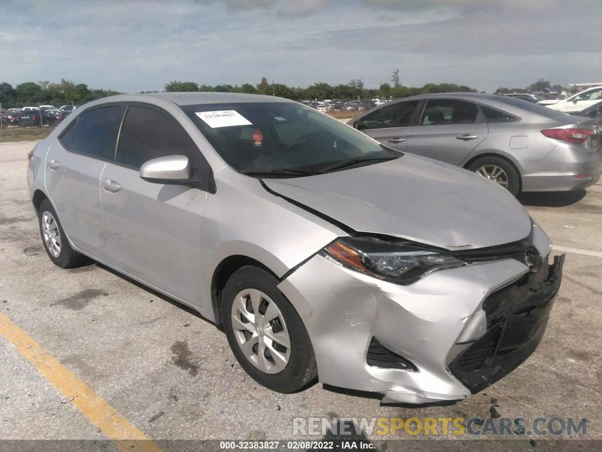 1 Photograph of a damaged car 2T1BURHE0KC188769 TOYOTA COROLLA 2019