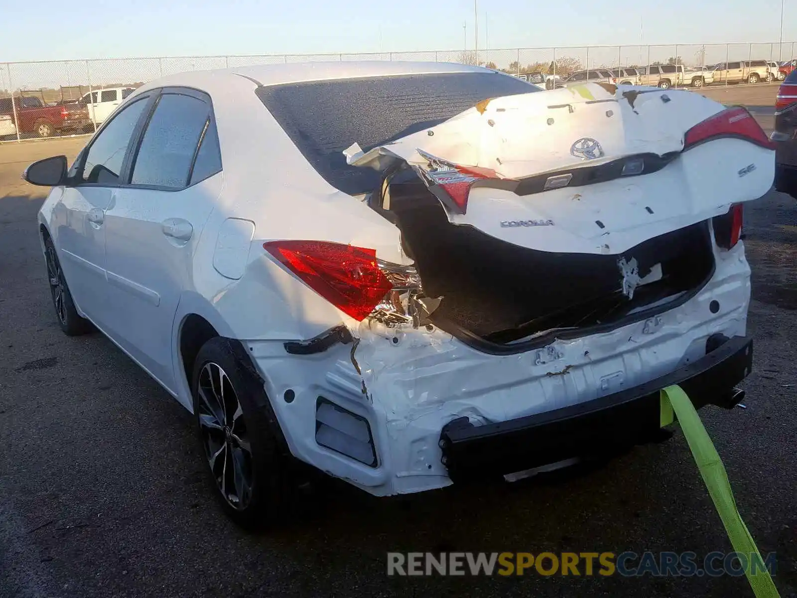 3 Photograph of a damaged car 2T1BURHE0KC188772 TOYOTA COROLLA 2019