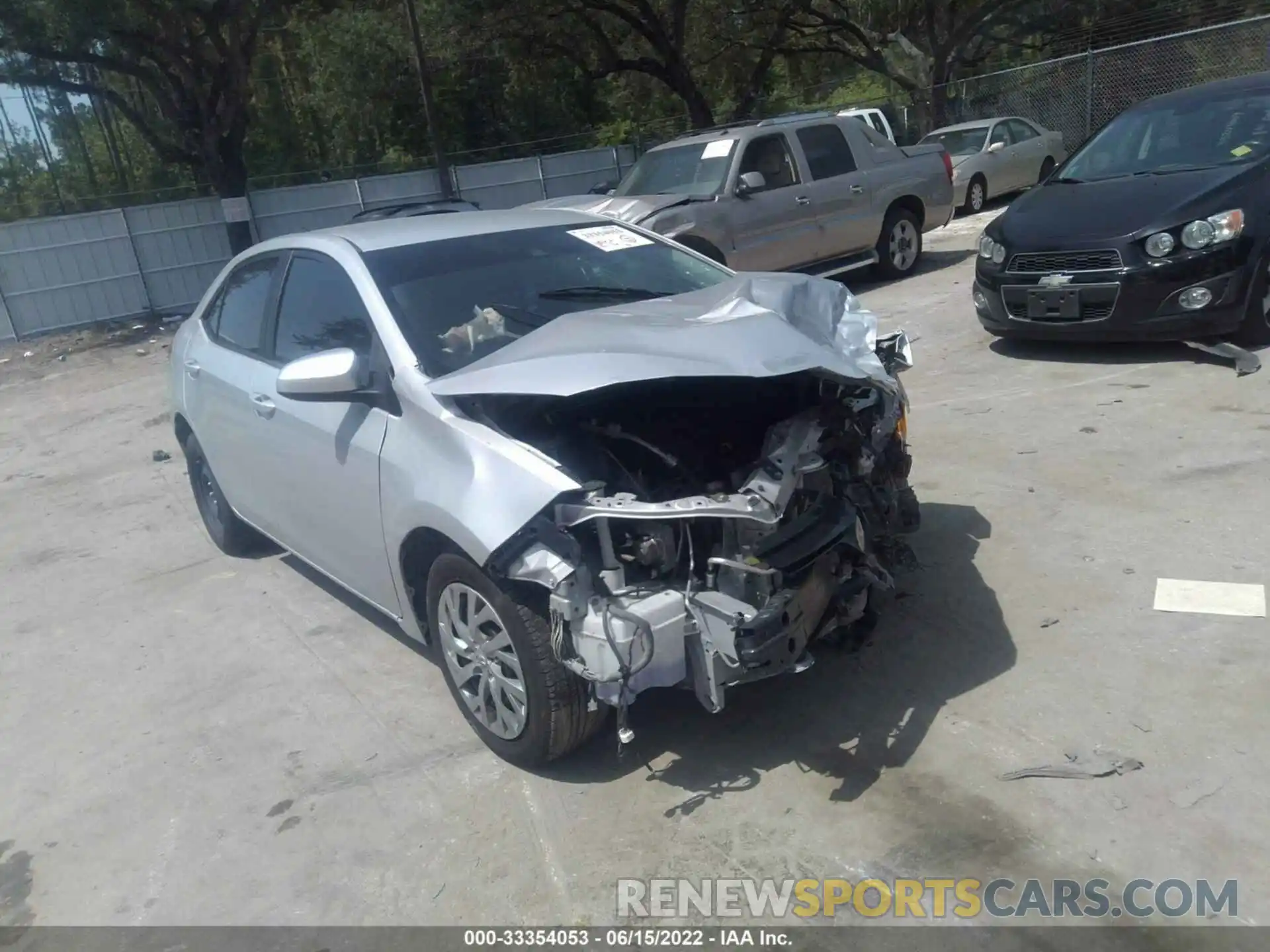 1 Photograph of a damaged car 2T1BURHE0KC188786 TOYOTA COROLLA 2019