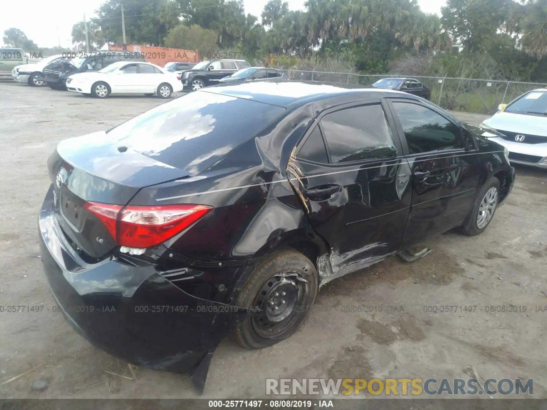 4 Photograph of a damaged car 2T1BURHE0KC188819 TOYOTA COROLLA 2019