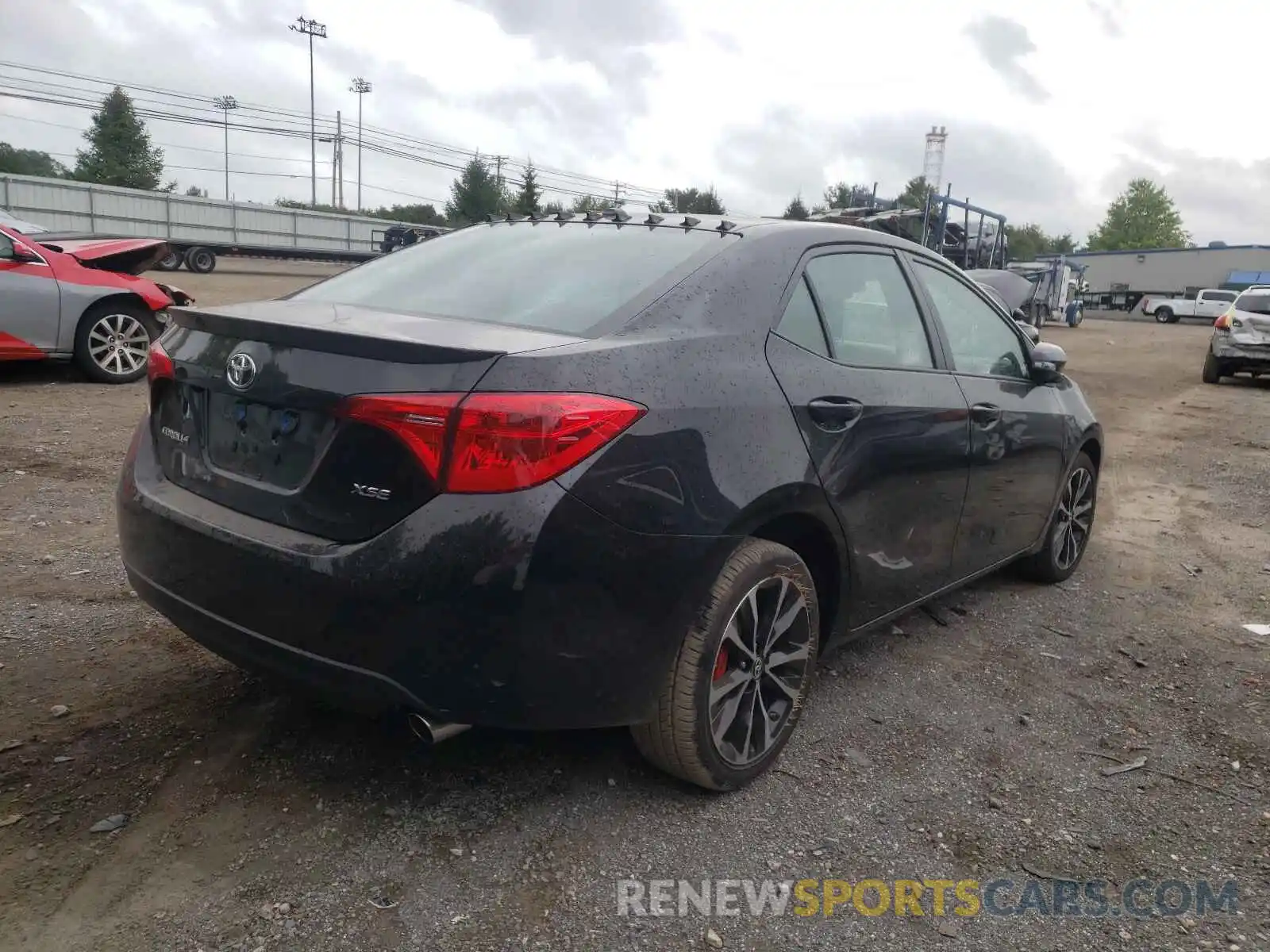 4 Photograph of a damaged car 2T1BURHE0KC191011 TOYOTA COROLLA 2019