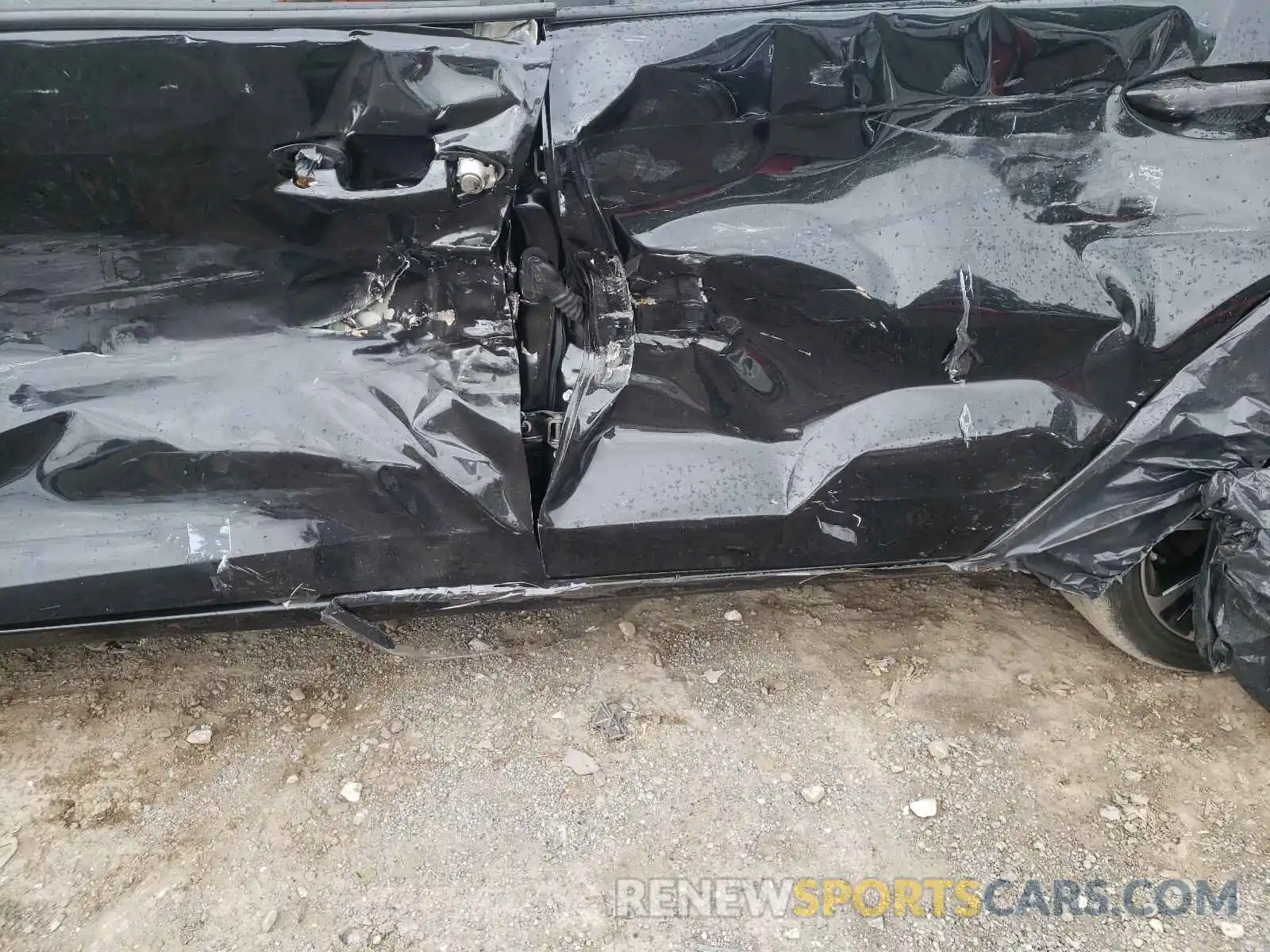 9 Photograph of a damaged car 2T1BURHE0KC191011 TOYOTA COROLLA 2019