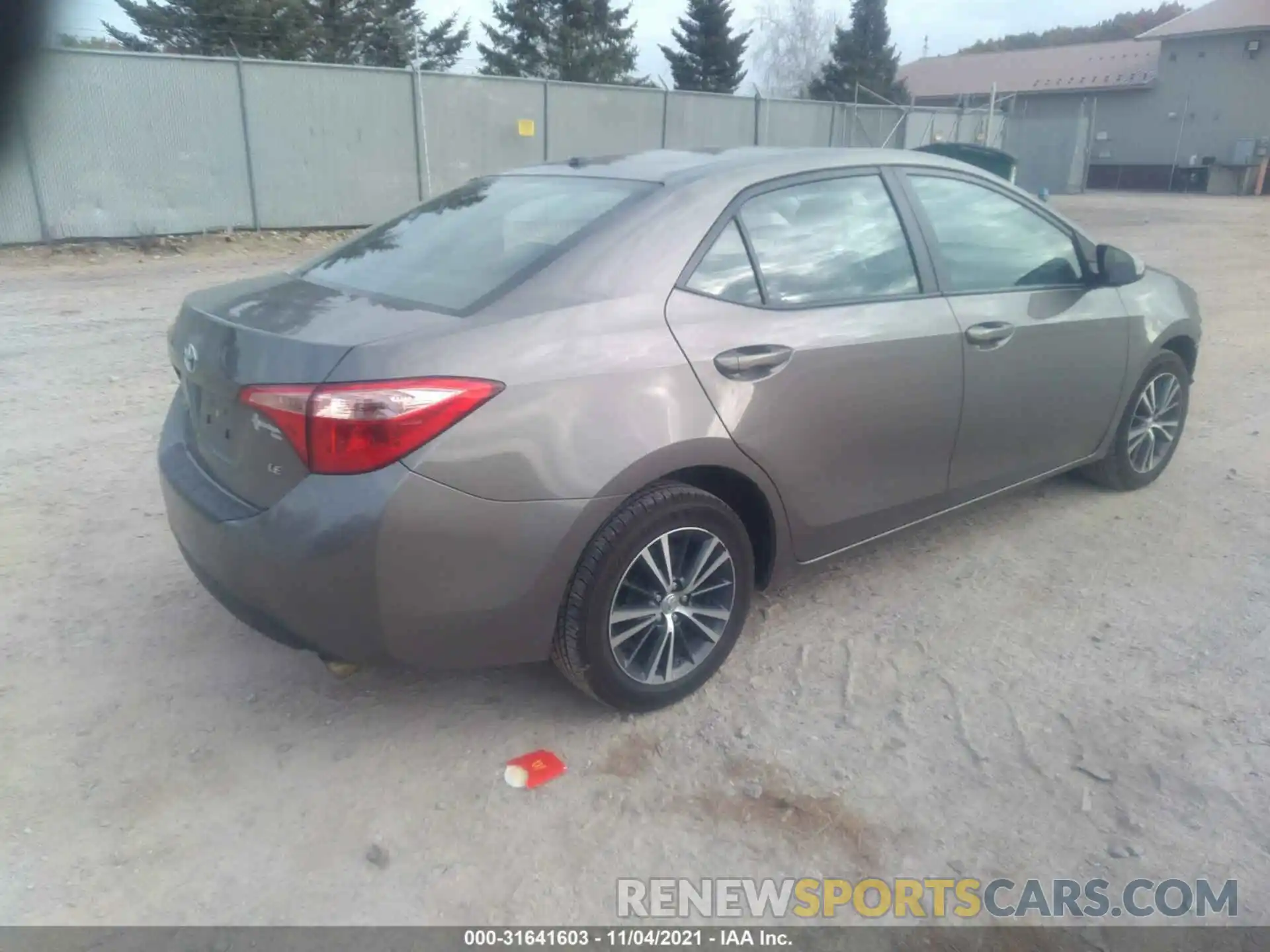 4 Photograph of a damaged car 2T1BURHE0KC192904 TOYOTA COROLLA 2019