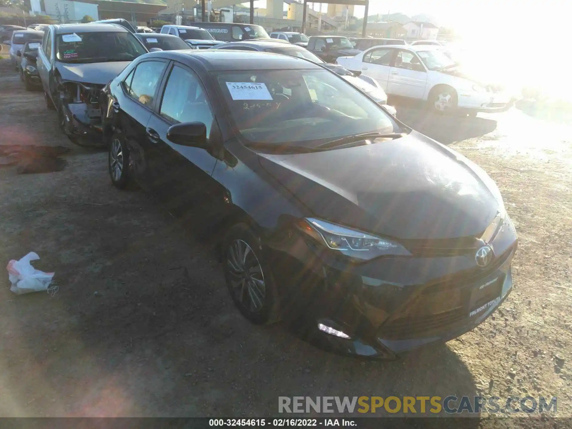 1 Photograph of a damaged car 2T1BURHE0KC192921 TOYOTA COROLLA 2019