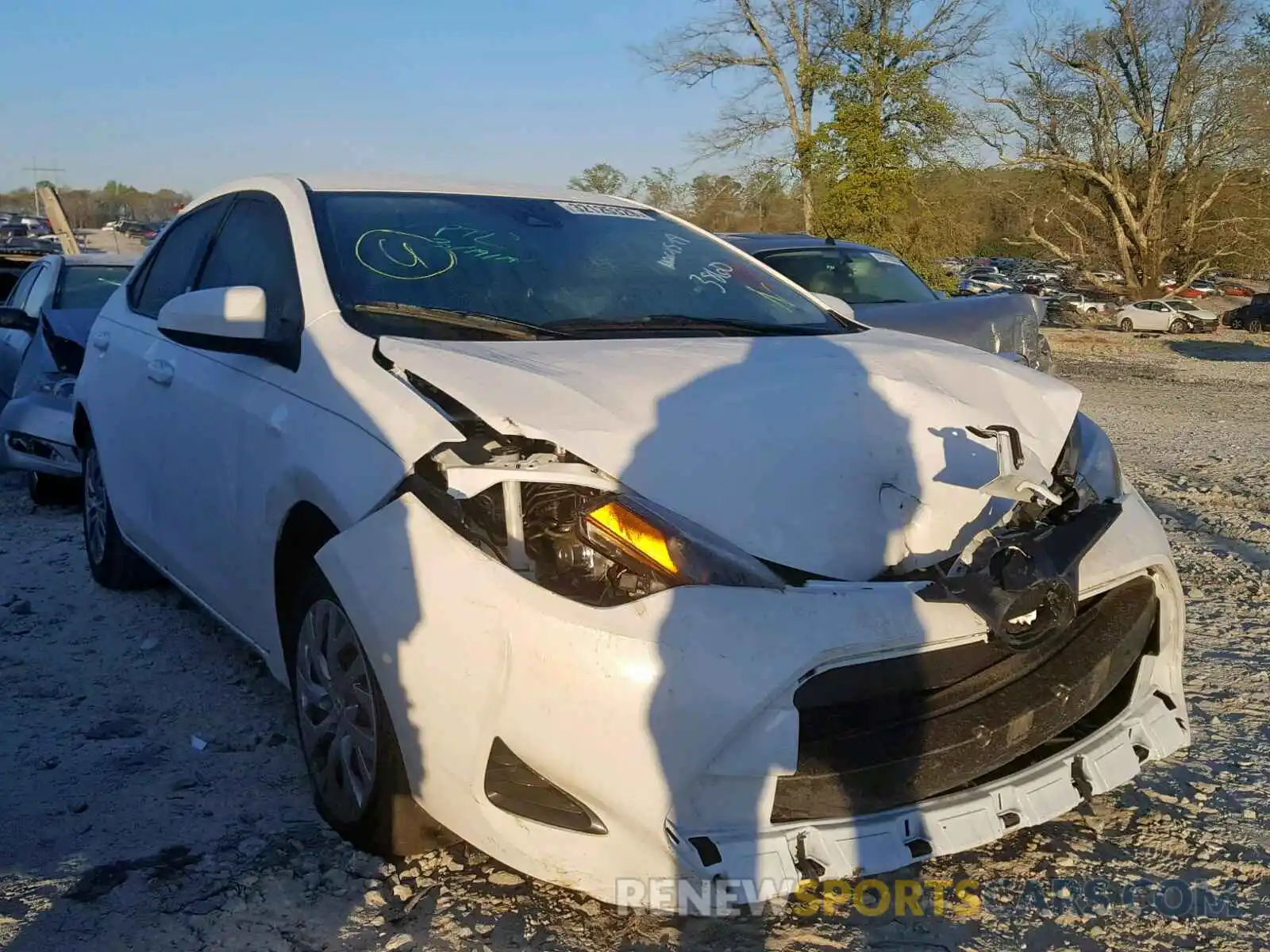 1 Photograph of a damaged car 2T1BURHE0KC193860 TOYOTA COROLLA 2019