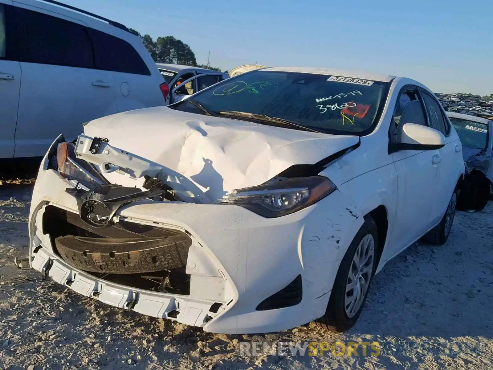 2 Photograph of a damaged car 2T1BURHE0KC193860 TOYOTA COROLLA 2019