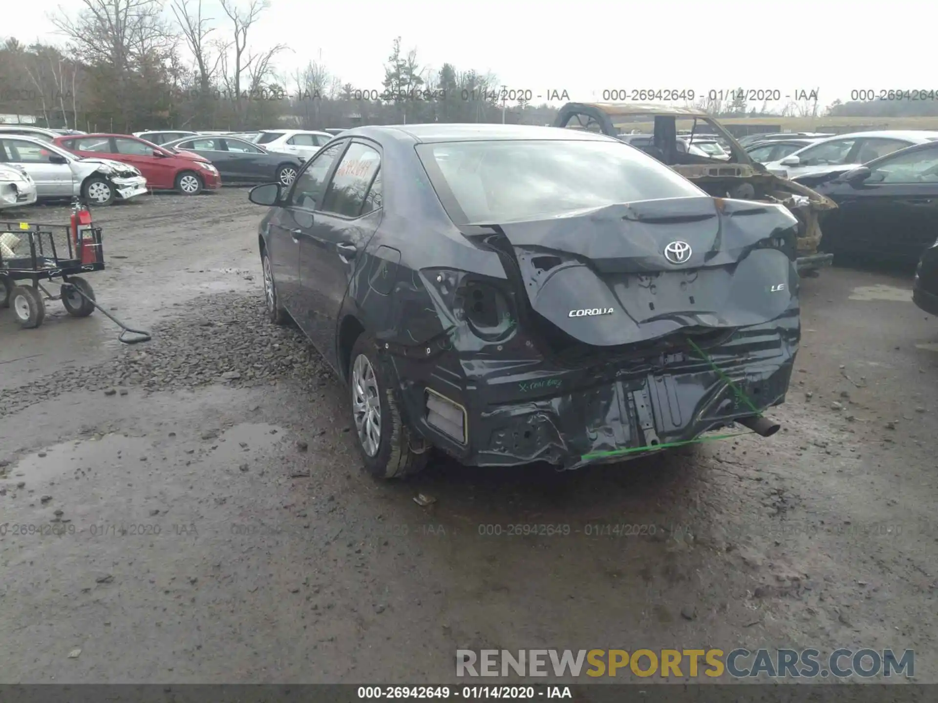 3 Photograph of a damaged car 2T1BURHE0KC194541 TOYOTA COROLLA 2019