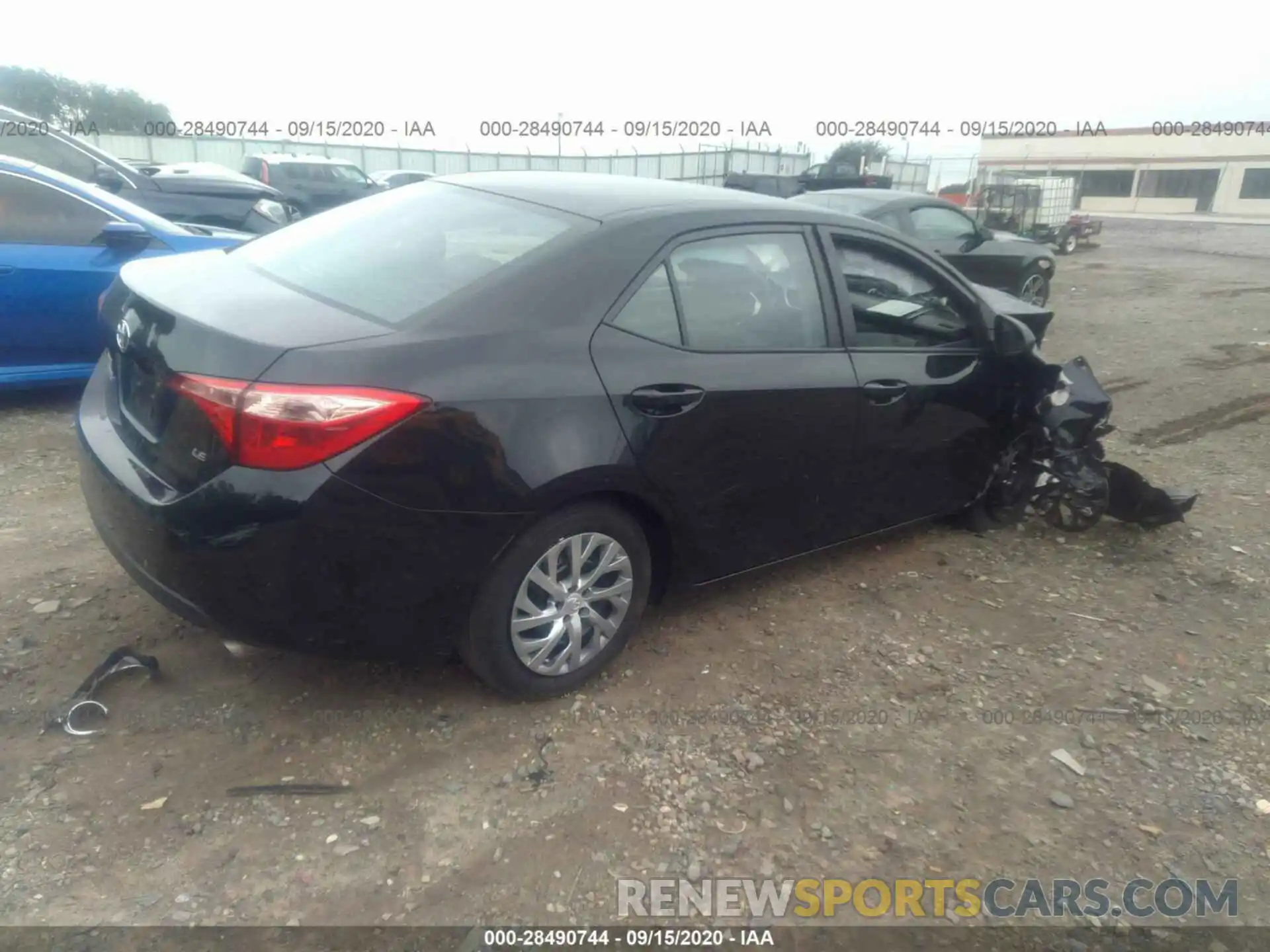 4 Photograph of a damaged car 2T1BURHE0KC195334 TOYOTA COROLLA 2019