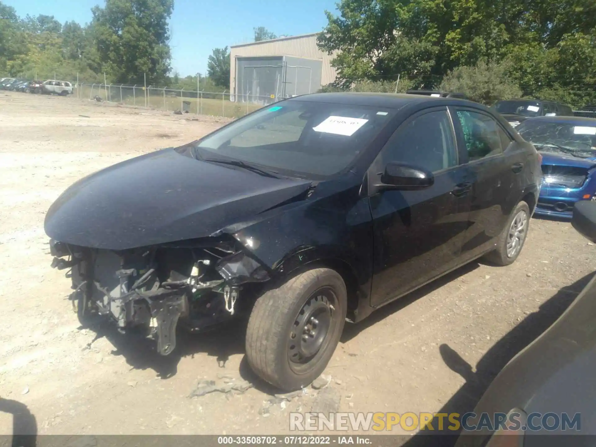 2 Photograph of a damaged car 2T1BURHE0KC195527 TOYOTA COROLLA 2019