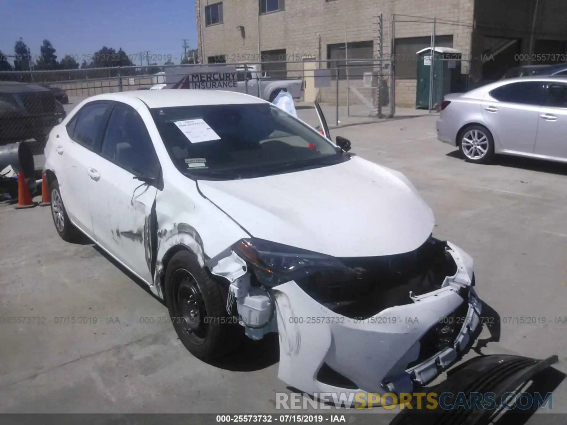 1 Photograph of a damaged car 2T1BURHE0KC195575 TOYOTA COROLLA 2019