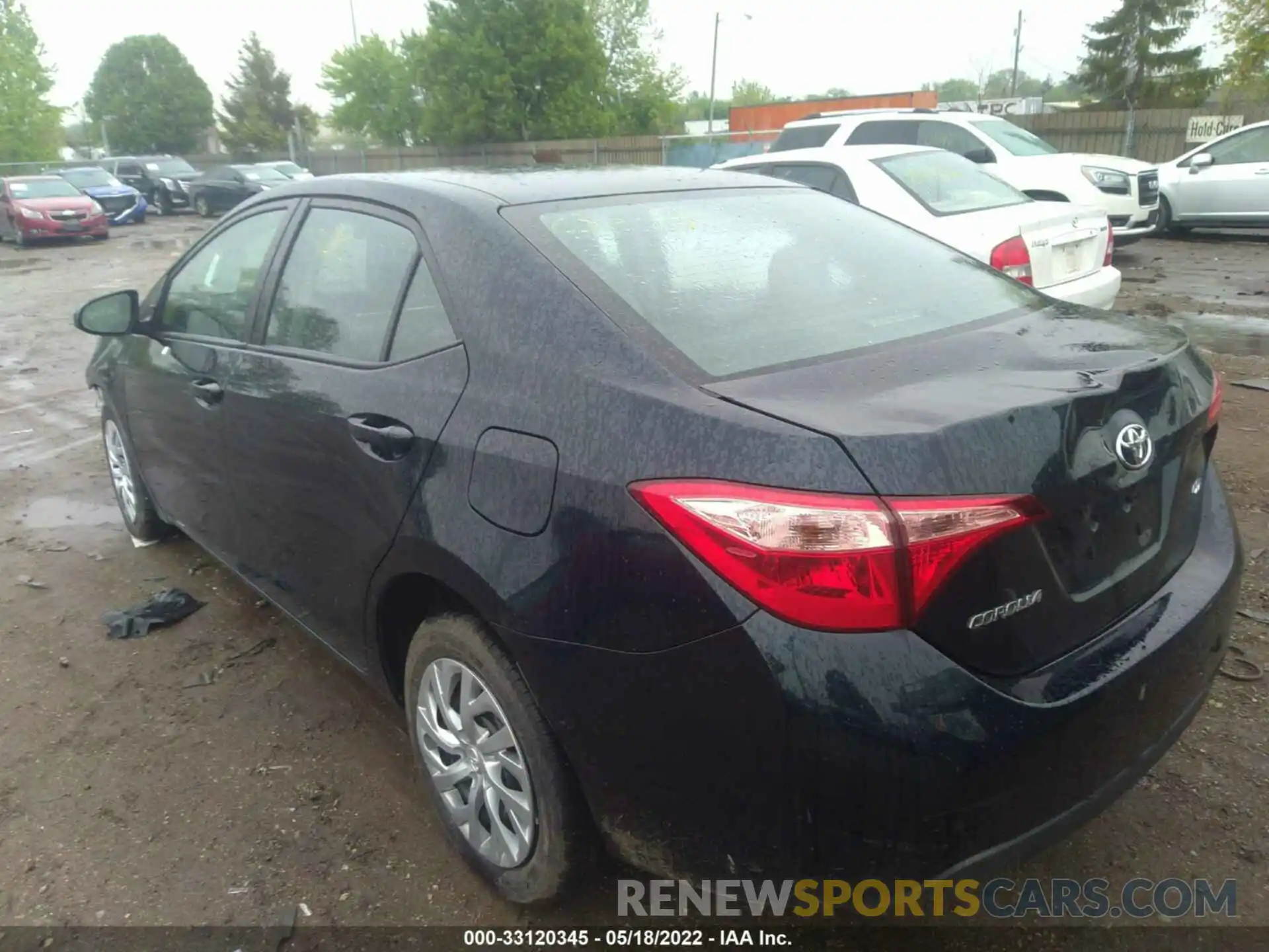 3 Photograph of a damaged car 2T1BURHE0KC197715 TOYOTA COROLLA 2019