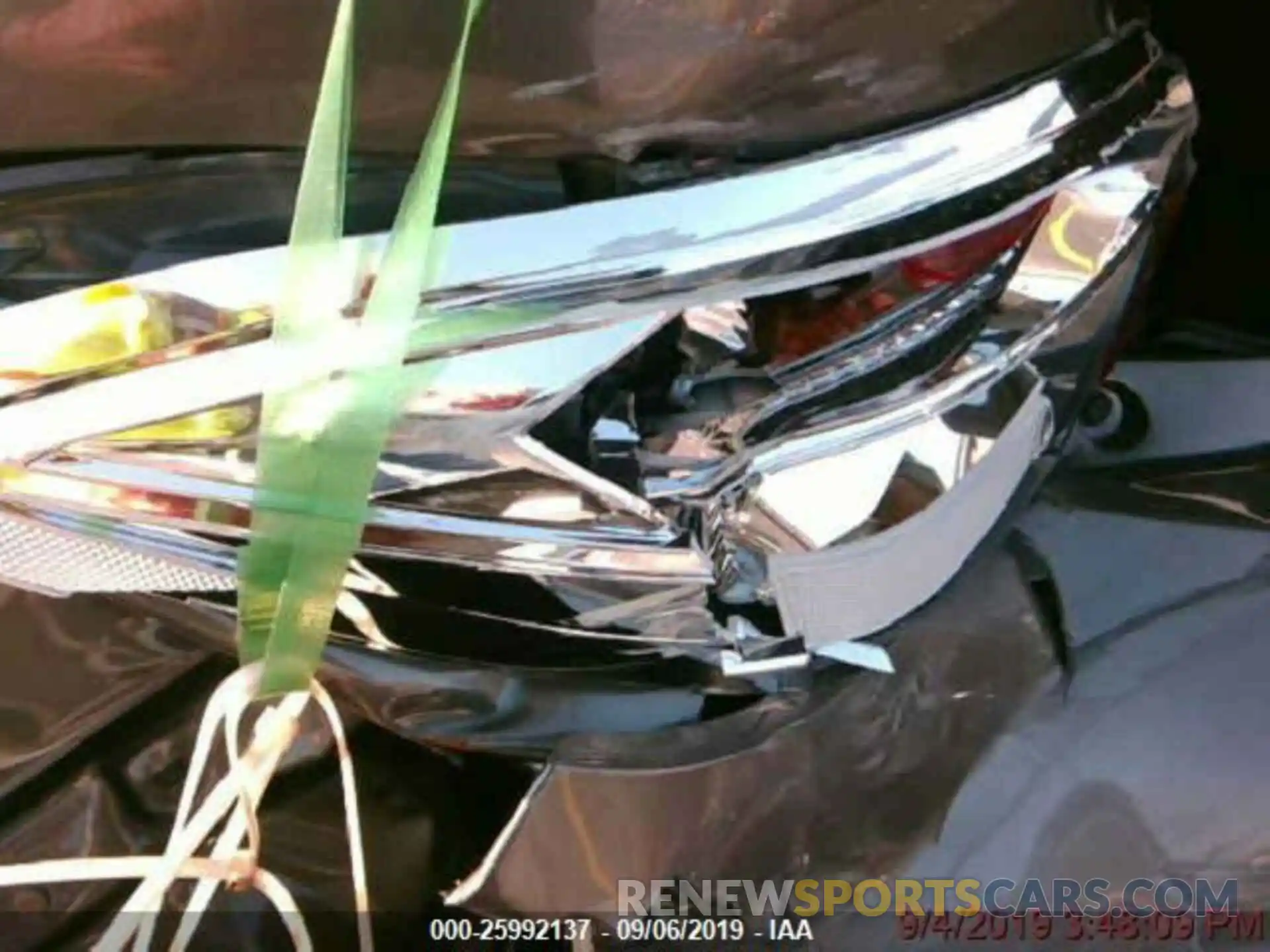 3 Photograph of a damaged car 2T1BURHE0KC198394 TOYOTA COROLLA 2019