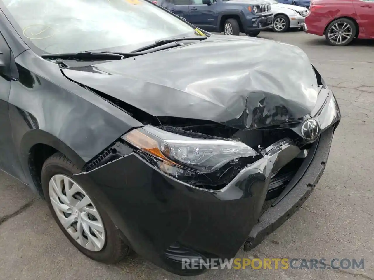 9 Photograph of a damaged car 2T1BURHE0KC199433 TOYOTA COROLLA 2019