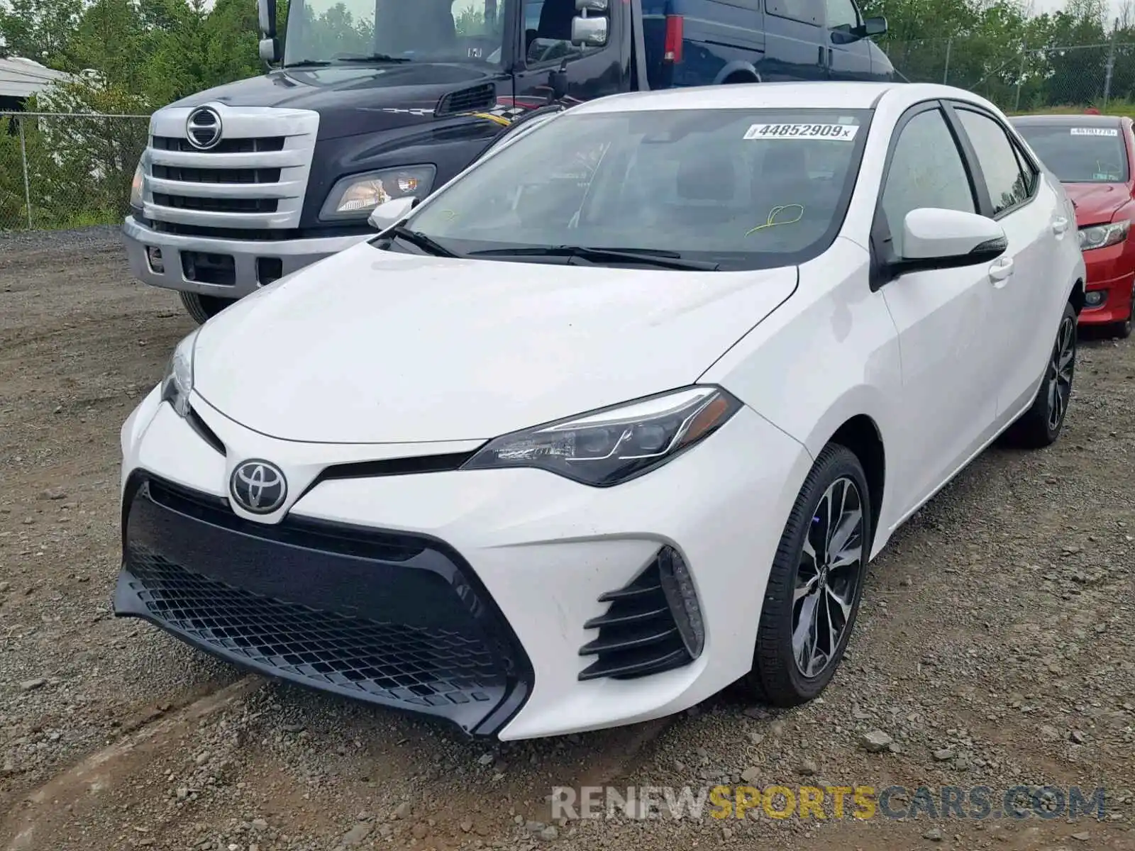 2 Photograph of a damaged car 2T1BURHE0KC199495 TOYOTA COROLLA 2019