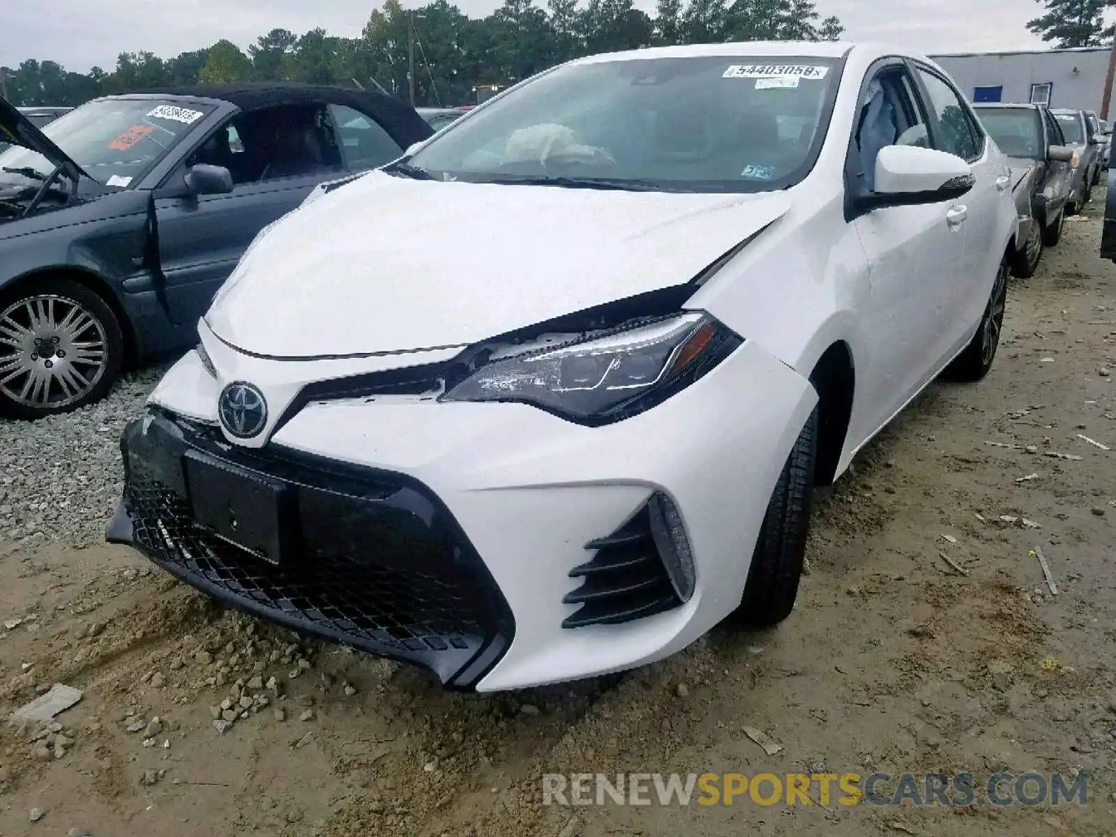 2 Photograph of a damaged car 2T1BURHE0KC200077 TOYOTA COROLLA 2019