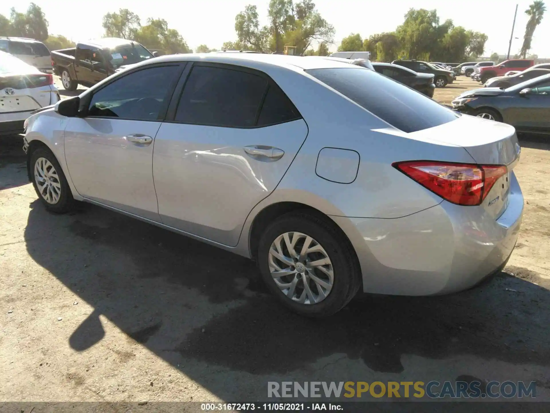 3 Photograph of a damaged car 2T1BURHE0KC200127 TOYOTA COROLLA 2019