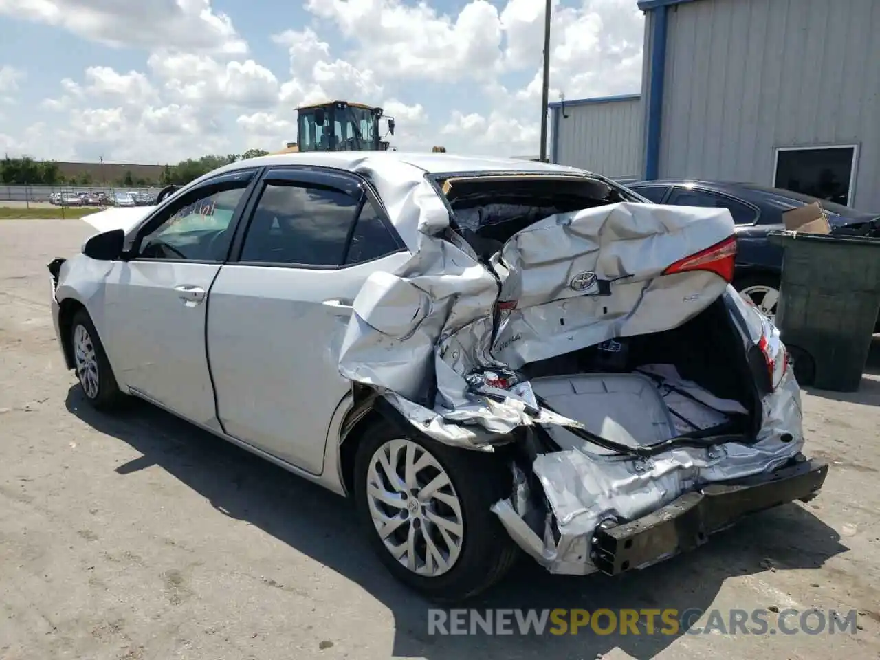 3 Photograph of a damaged car 2T1BURHE0KC200354 TOYOTA COROLLA 2019