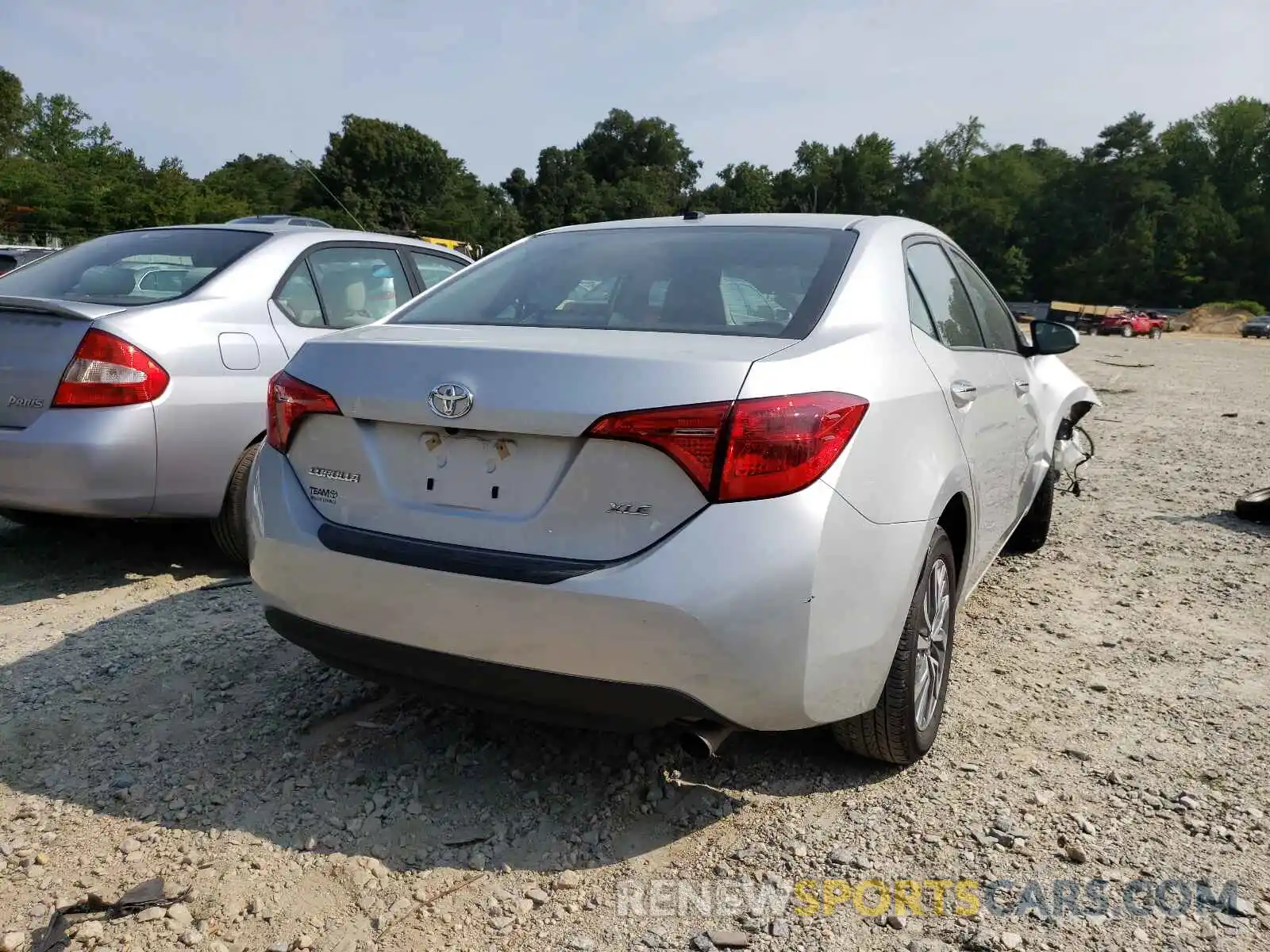 4 Photograph of a damaged car 2T1BURHE0KC200399 TOYOTA COROLLA 2019